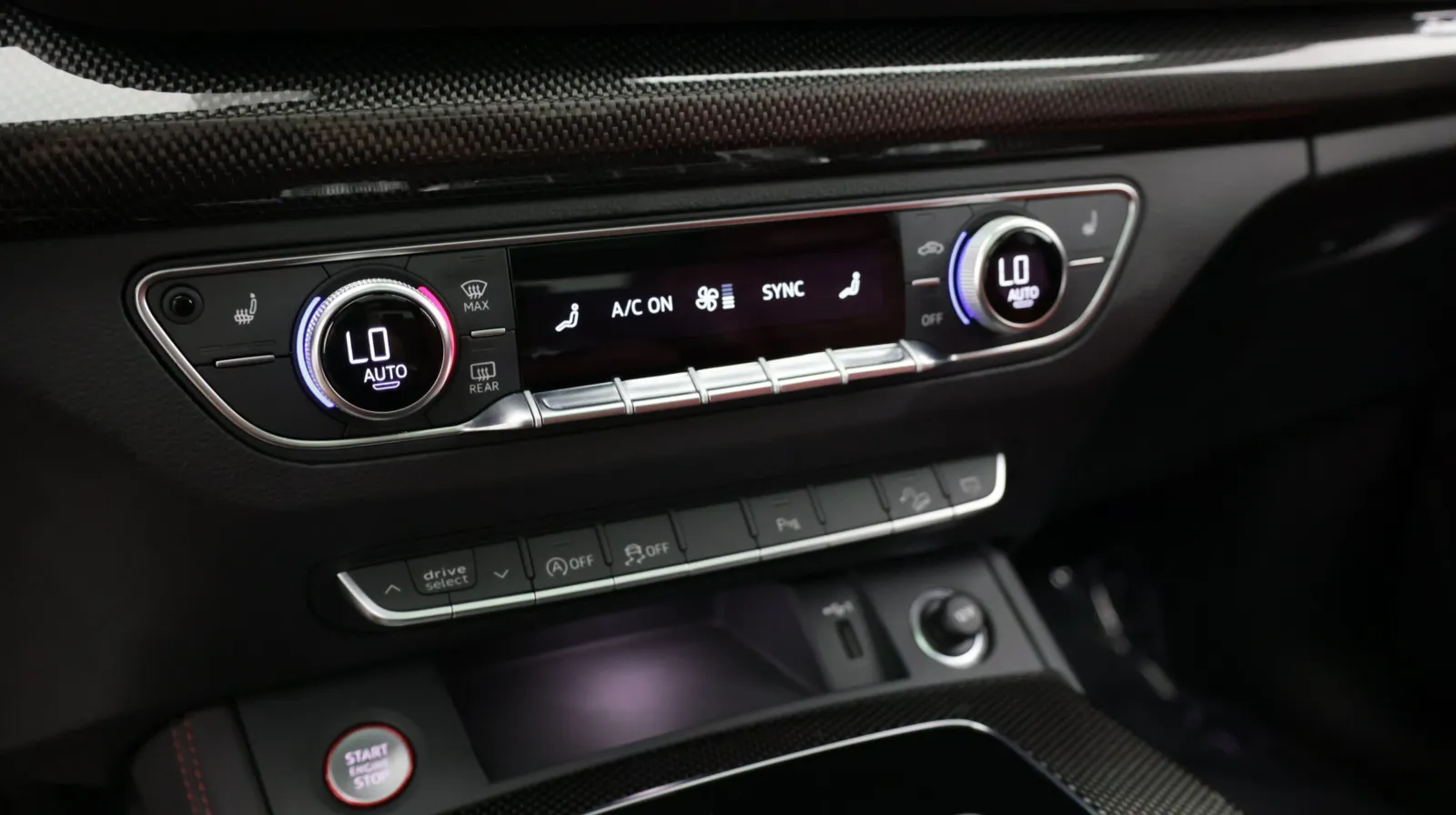 Audi SQ5 photo 23