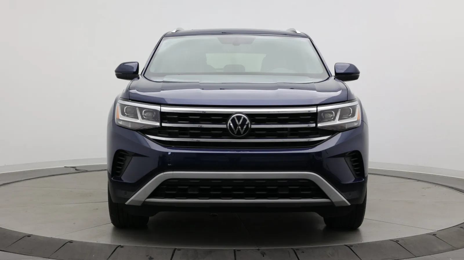 Volkswagen Atlas Cross Sport photo 2