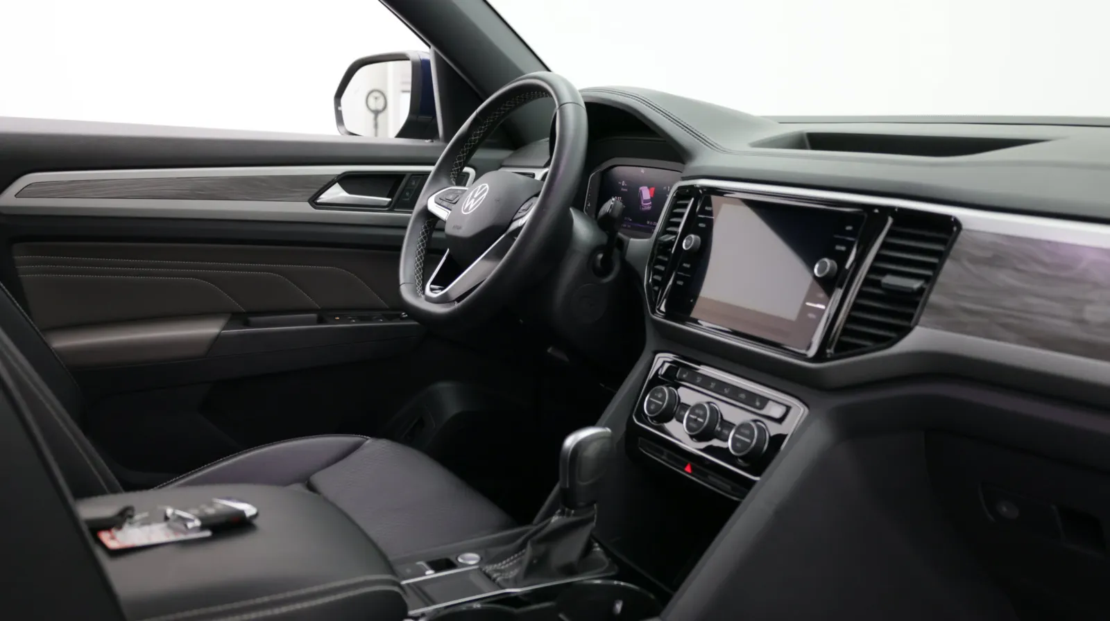 Volkswagen Atlas Cross Sport photo 33