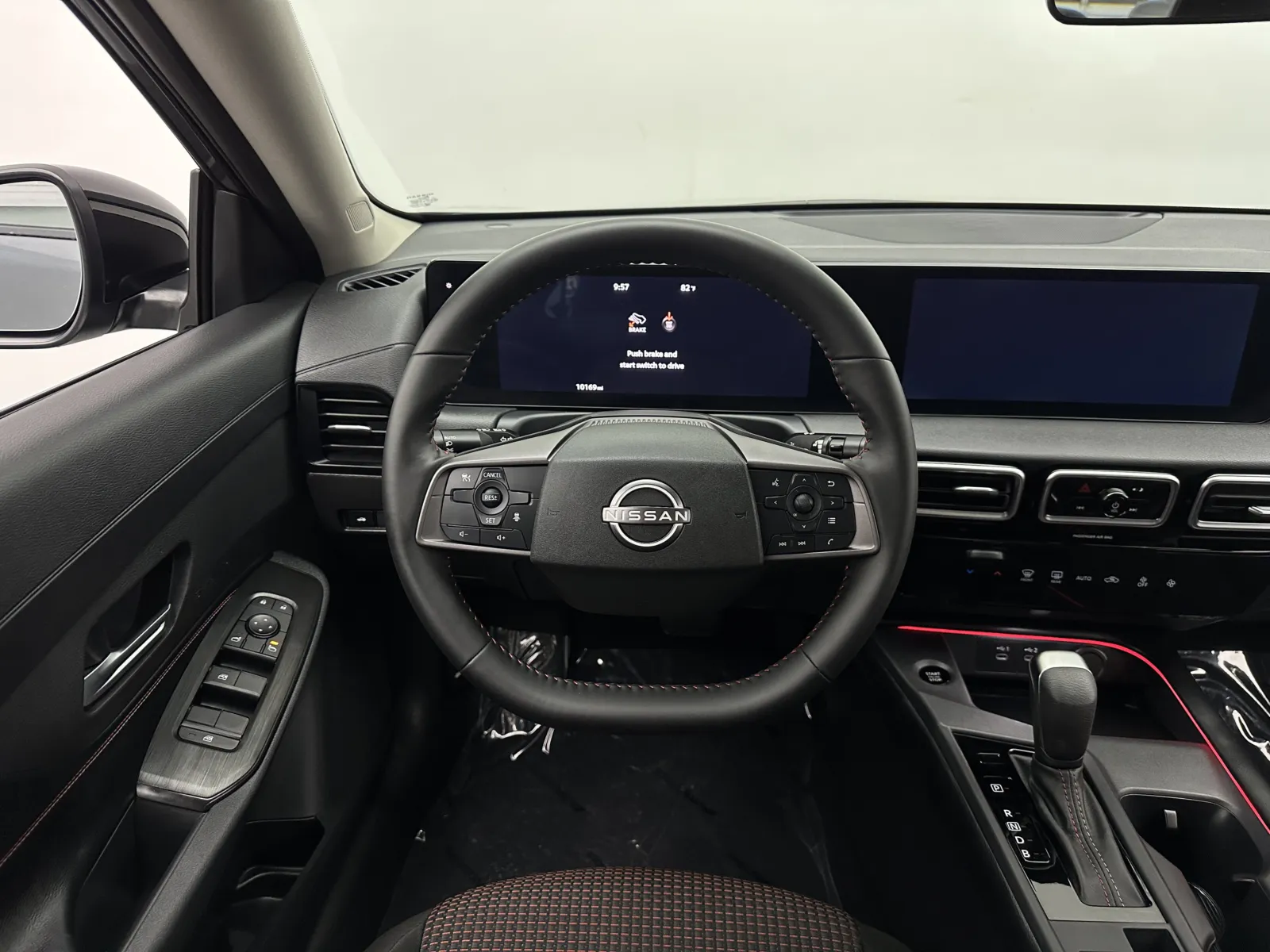 Nissan Sentra photo 28
