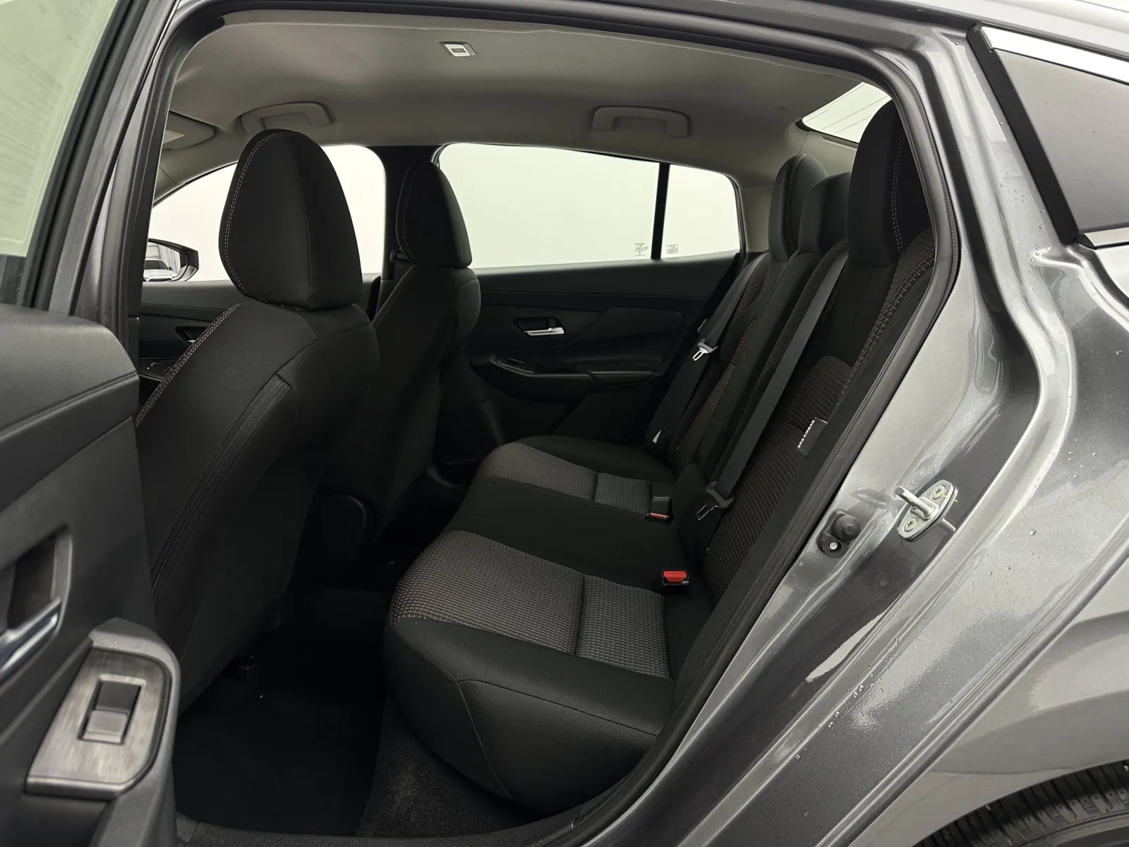 Nissan Sentra photo 26