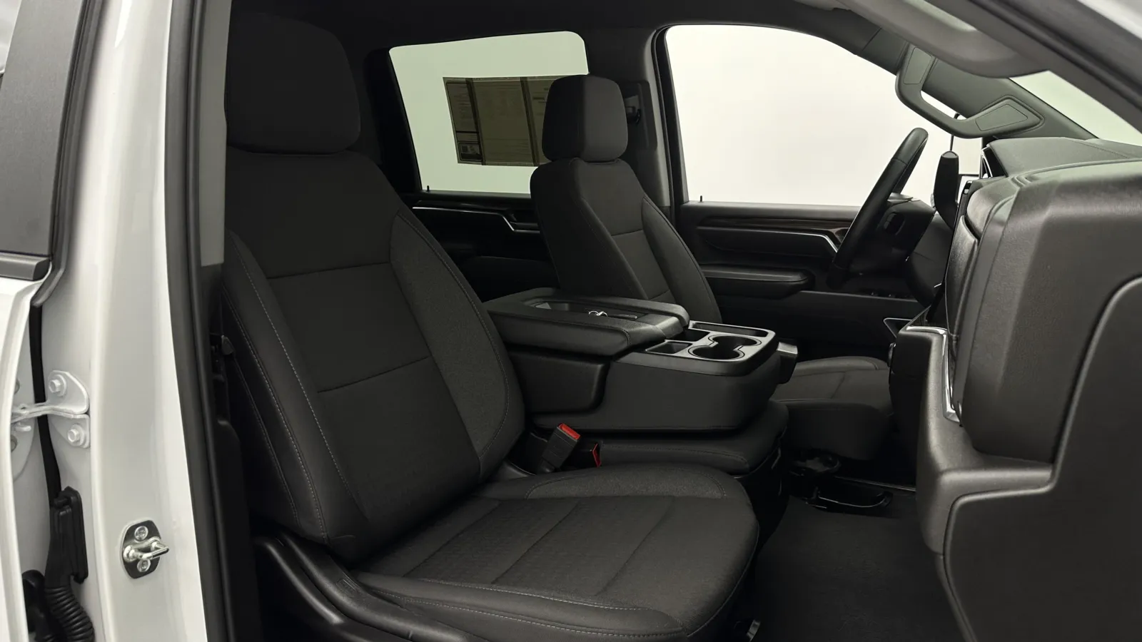 Chevrolet Silverado photo 31