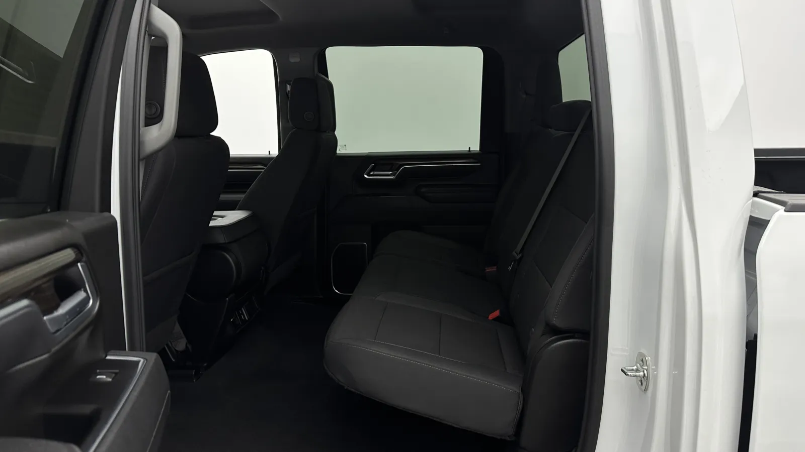 Chevrolet Silverado photo 20