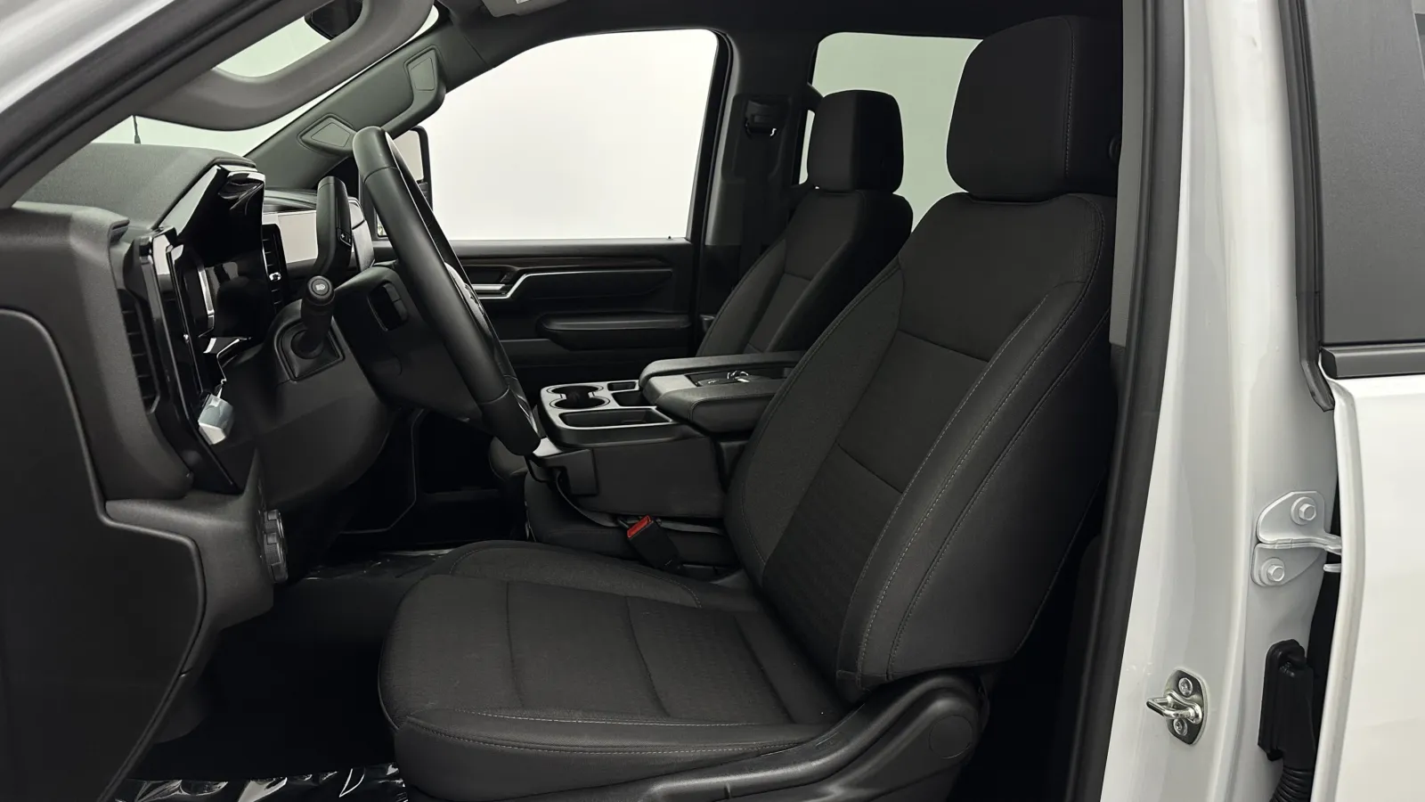 Chevrolet Silverado photo 12