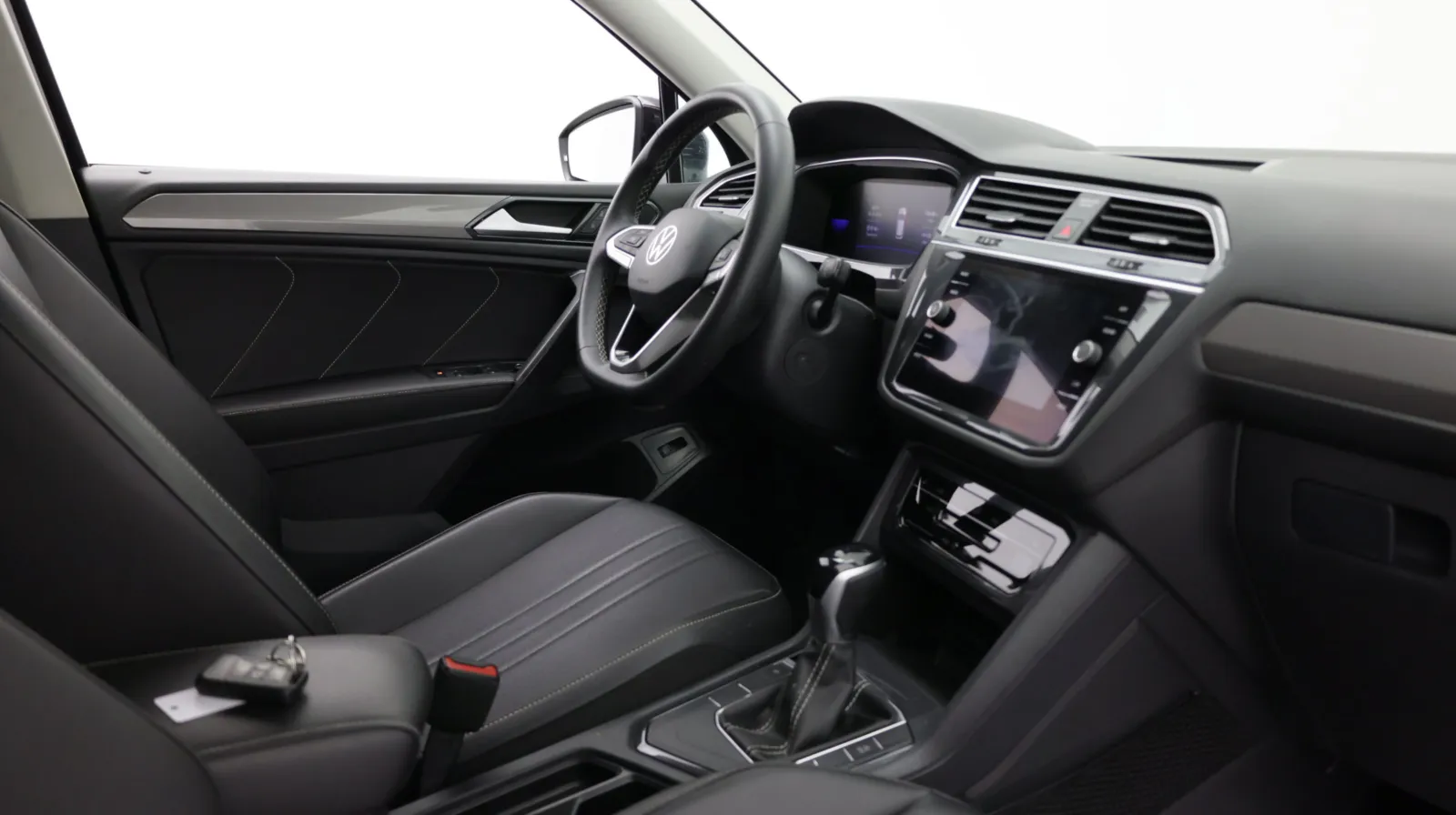 Volkswagen Tiguan photo 34