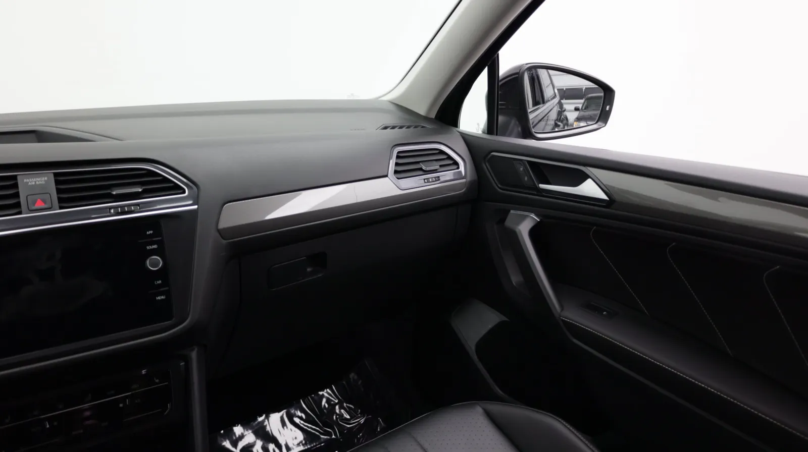 Volkswagen Tiguan photo 28