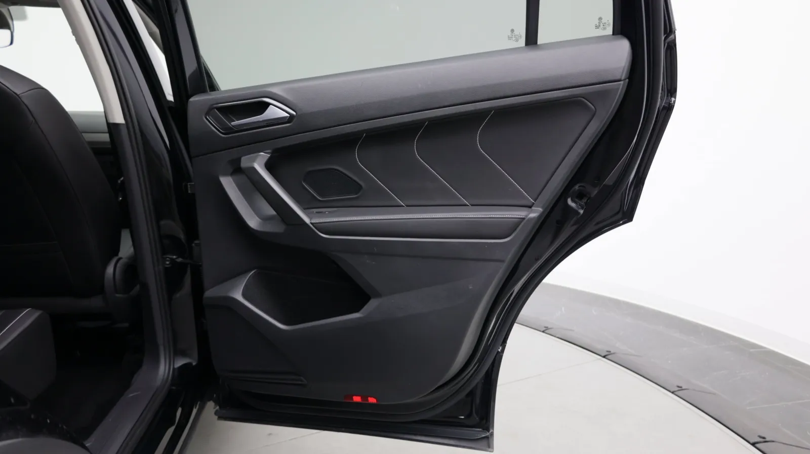Volkswagen Tiguan photo 31