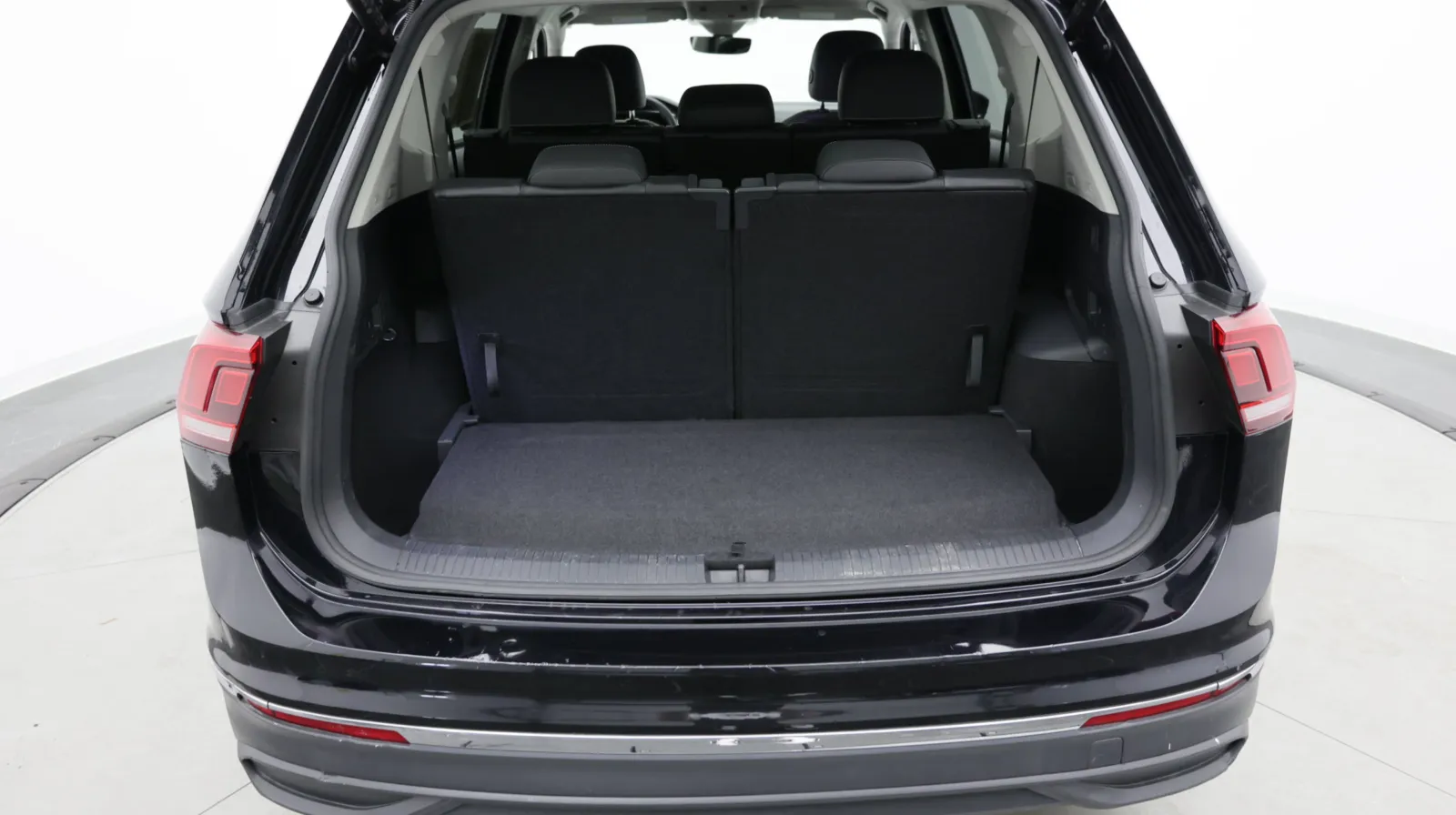 Volkswagen Tiguan photo 29