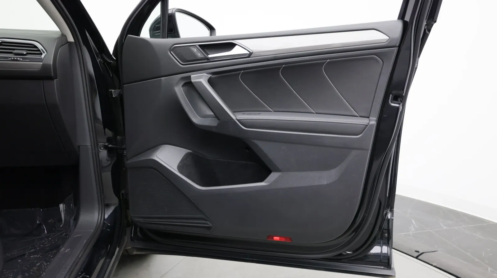 Volkswagen Tiguan photo 33