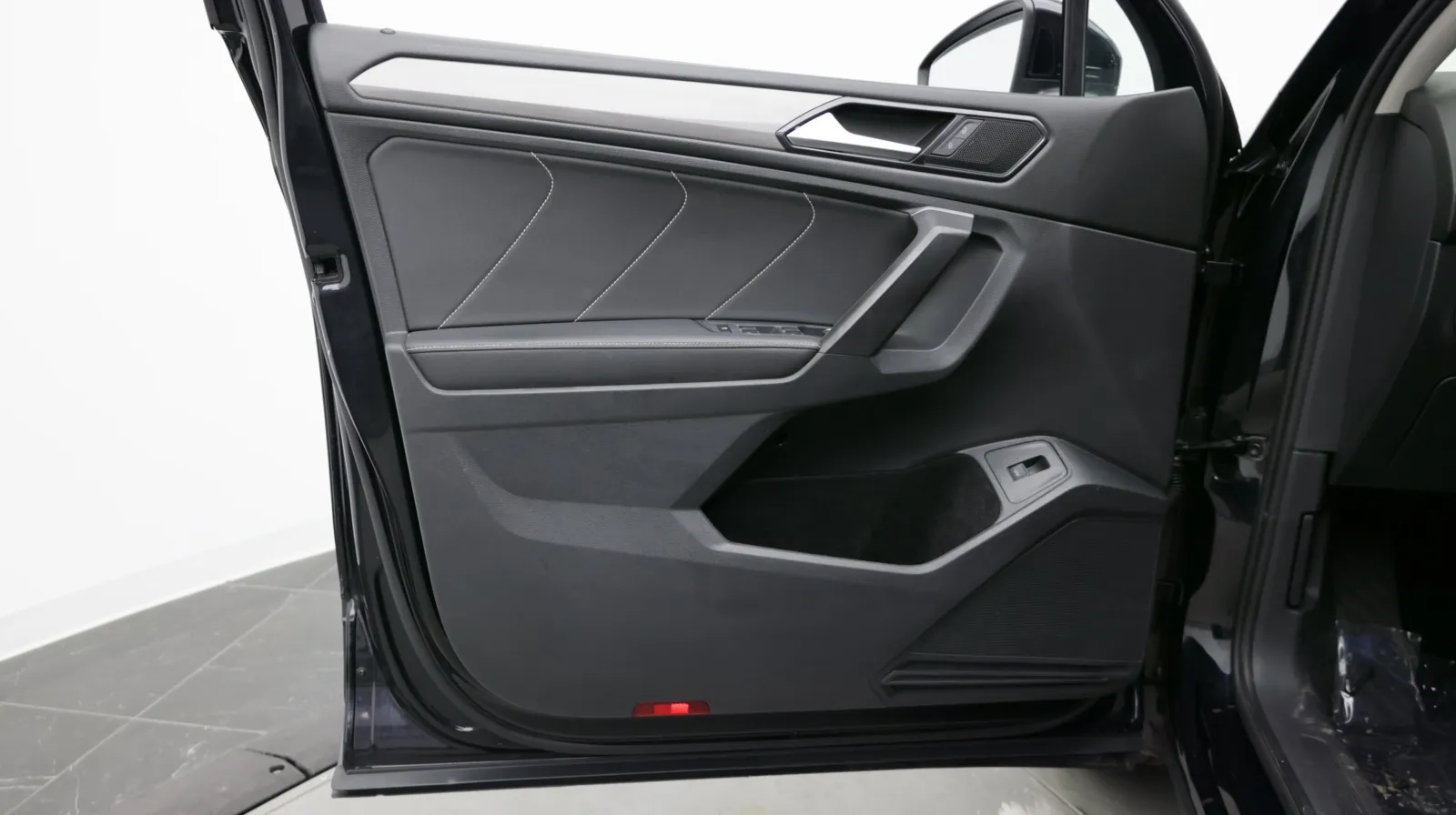 Volkswagen Tiguan photo 11