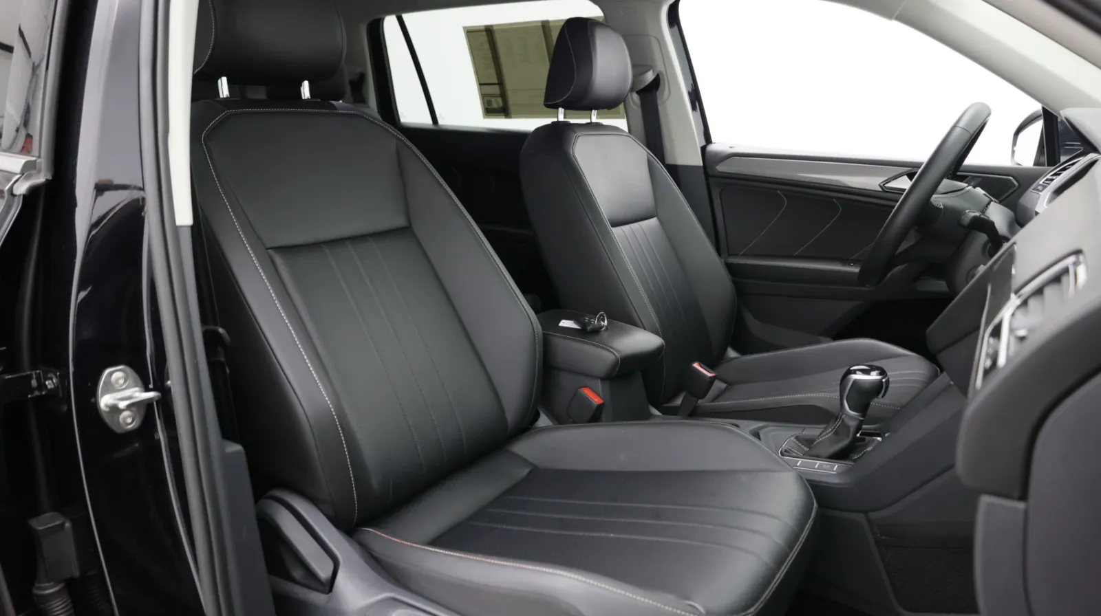 Volkswagen Tiguan photo 35