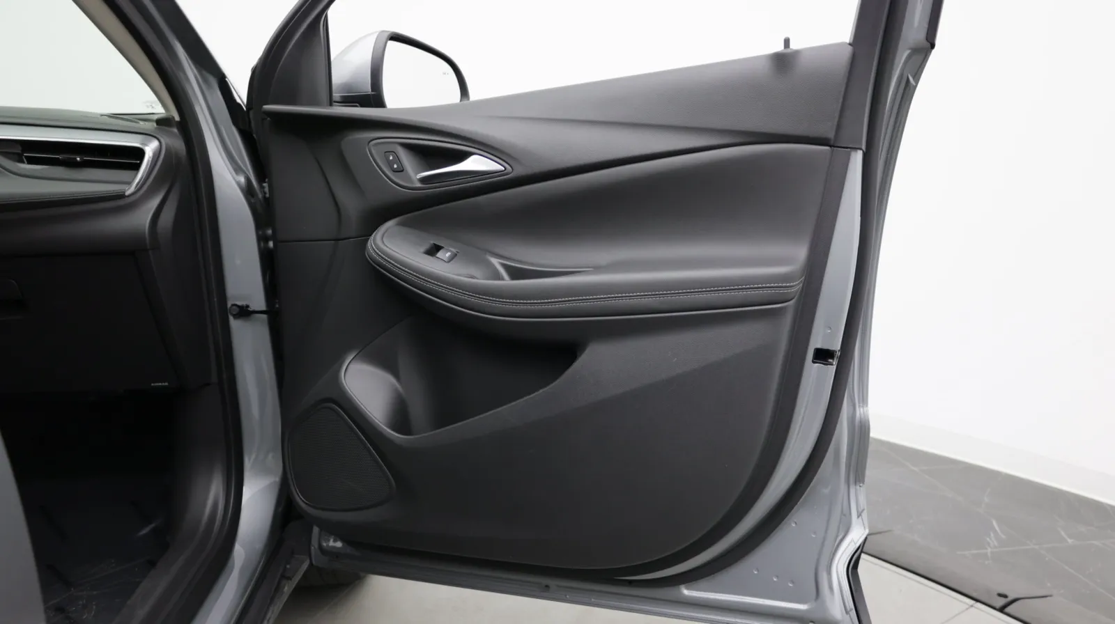 Buick Encore GX photo 32