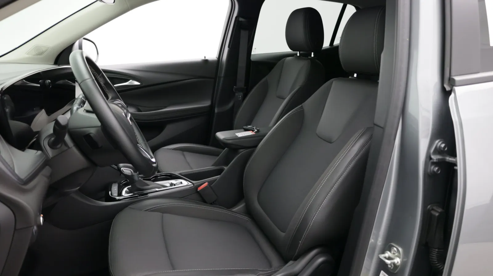 Buick Encore GX photo 14