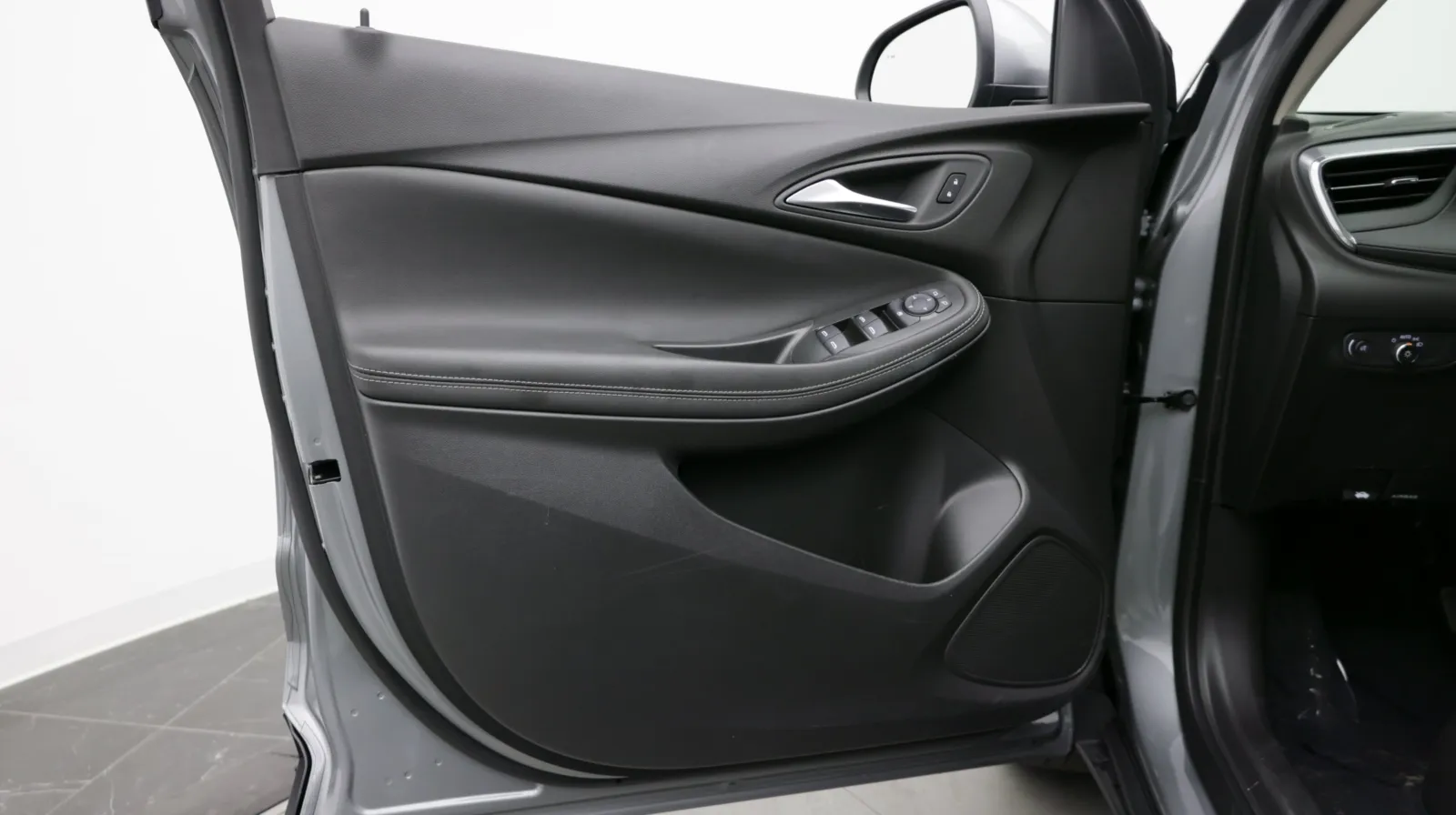 Buick Encore GX photo 11