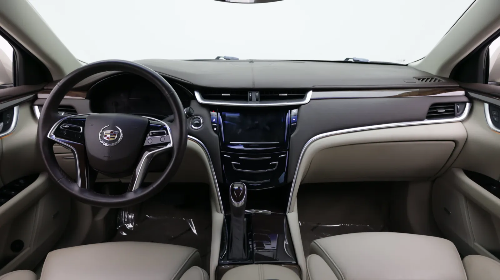 Cadillac XTS photo 28