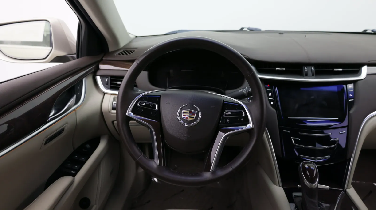 Cadillac XTS photo 26