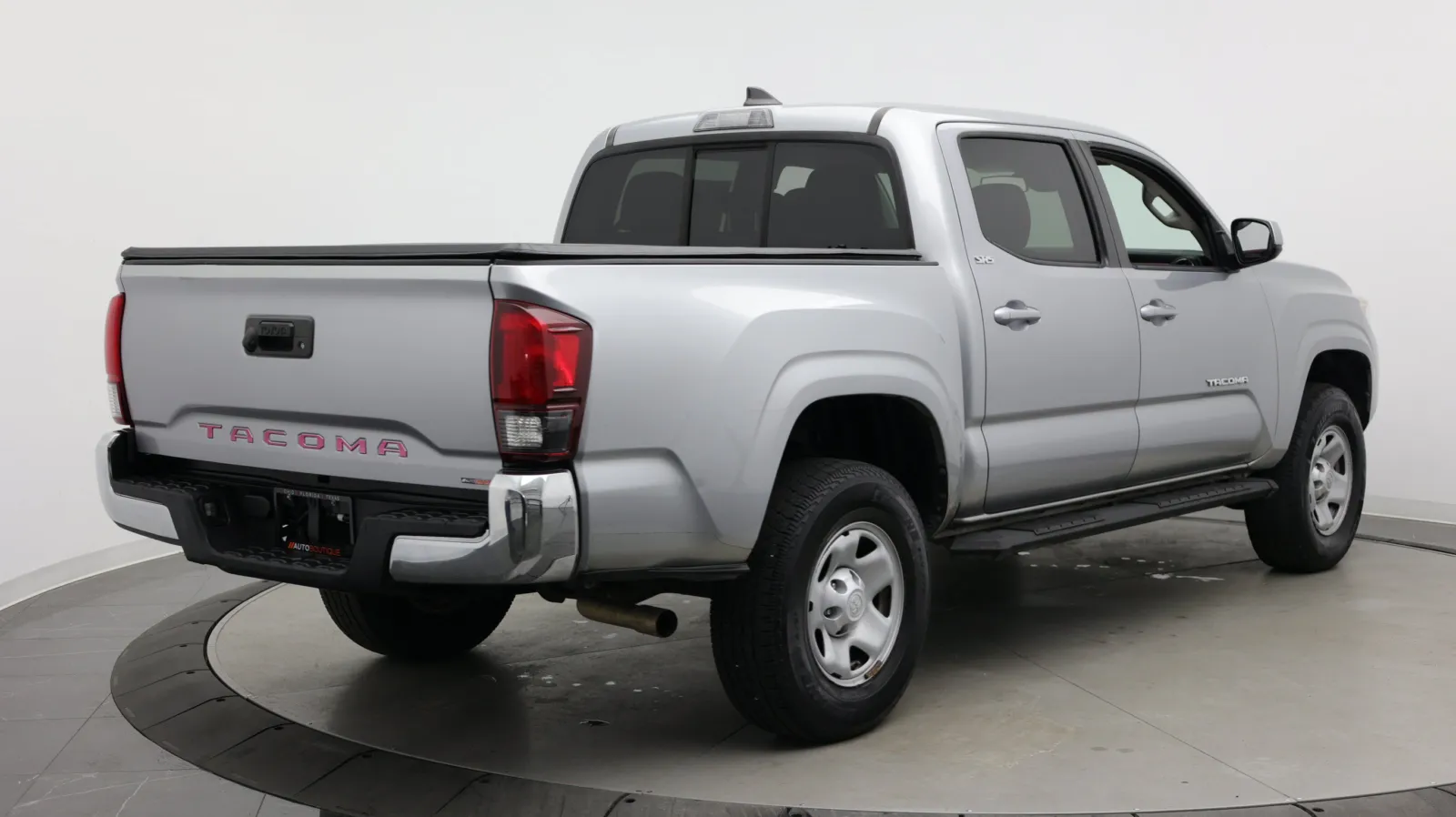 Toyota Tacoma photo 7