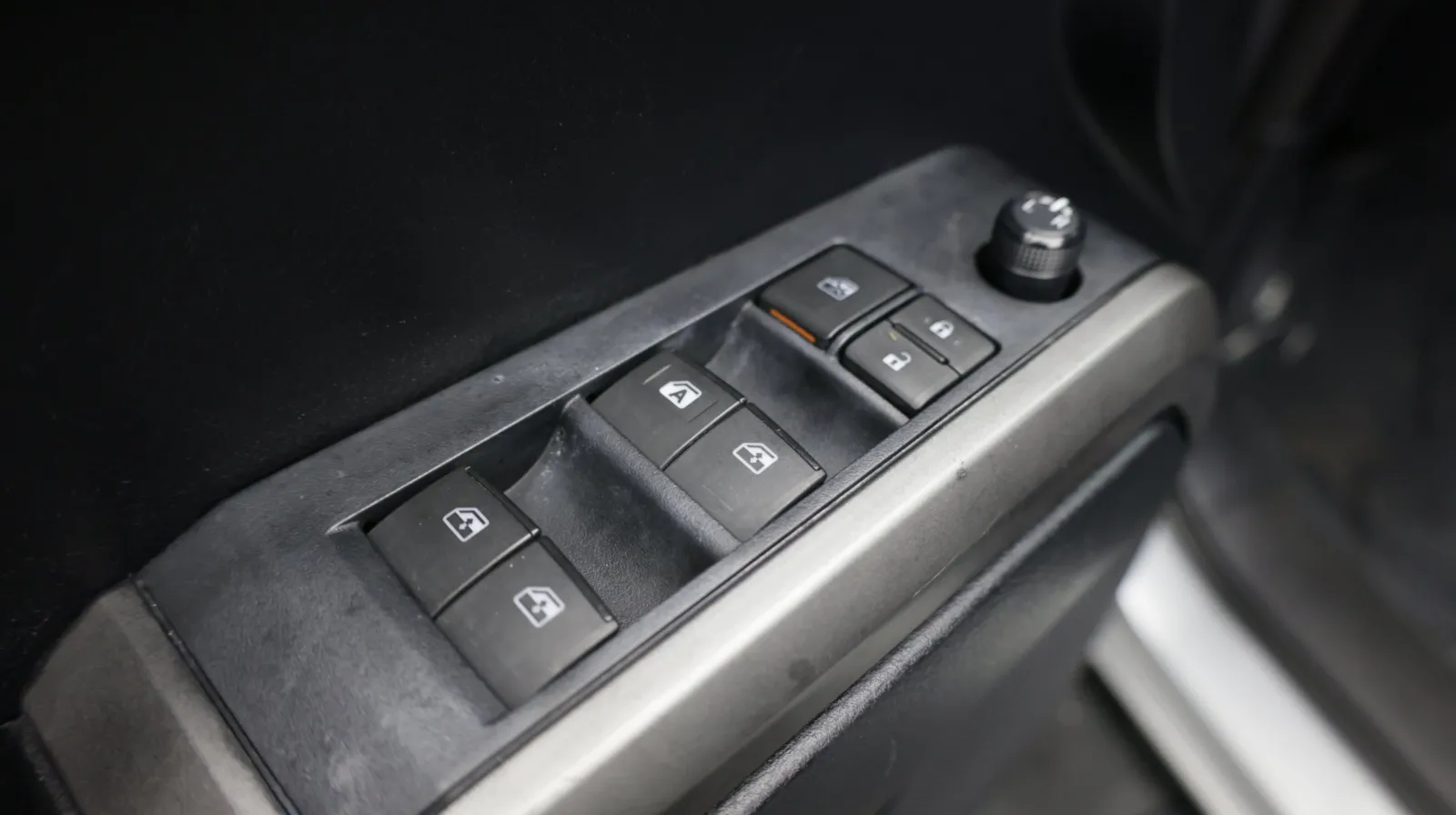 Toyota Tacoma photo 11