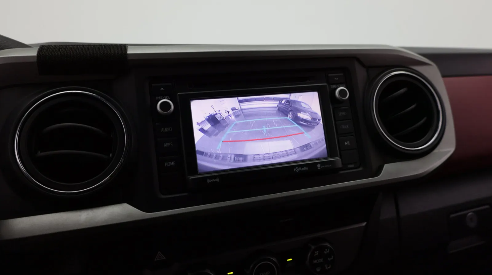 Toyota Tacoma photo 19