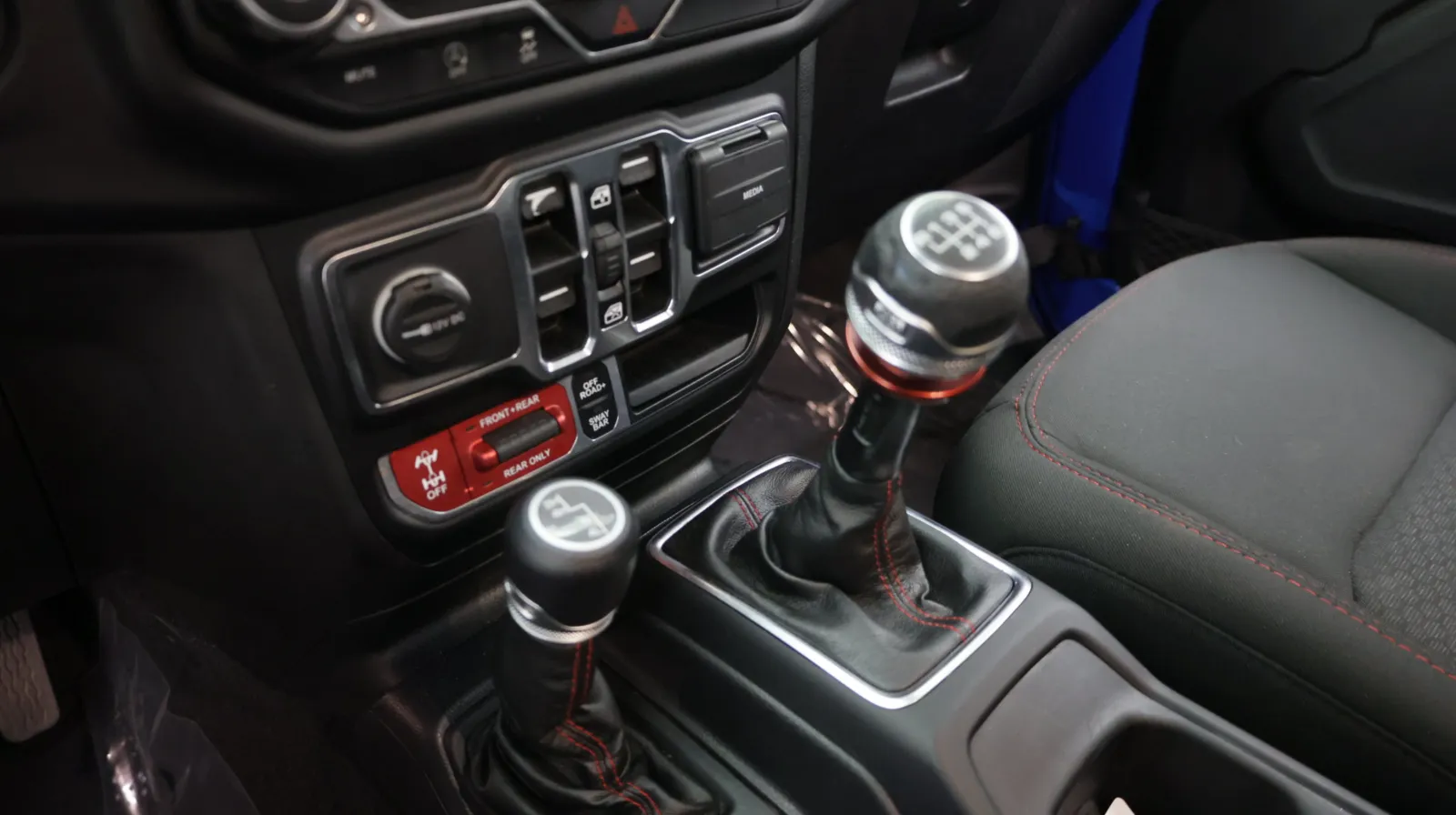 Jeep Gladiator photo 20