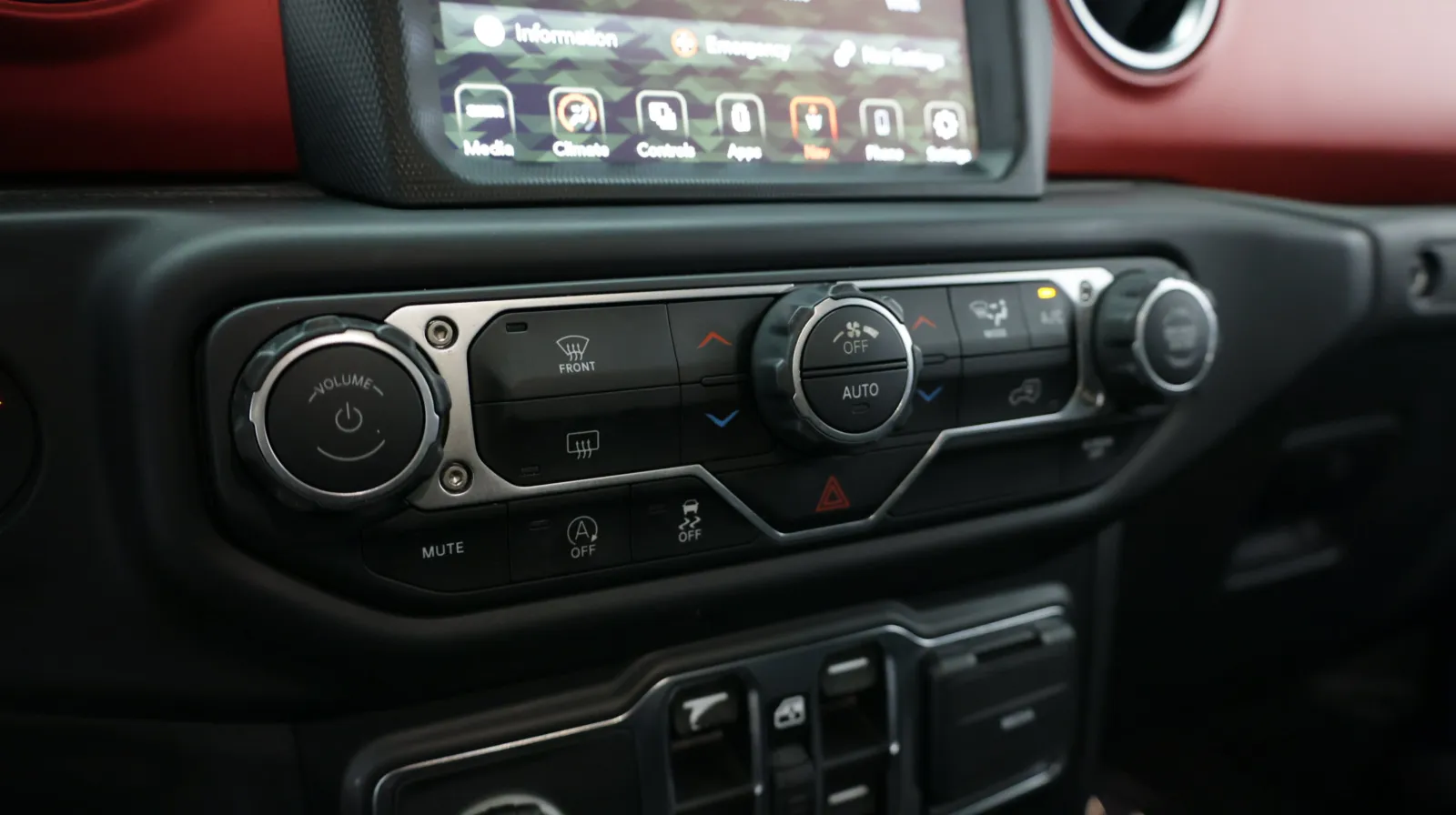 Jeep Gladiator photo 21