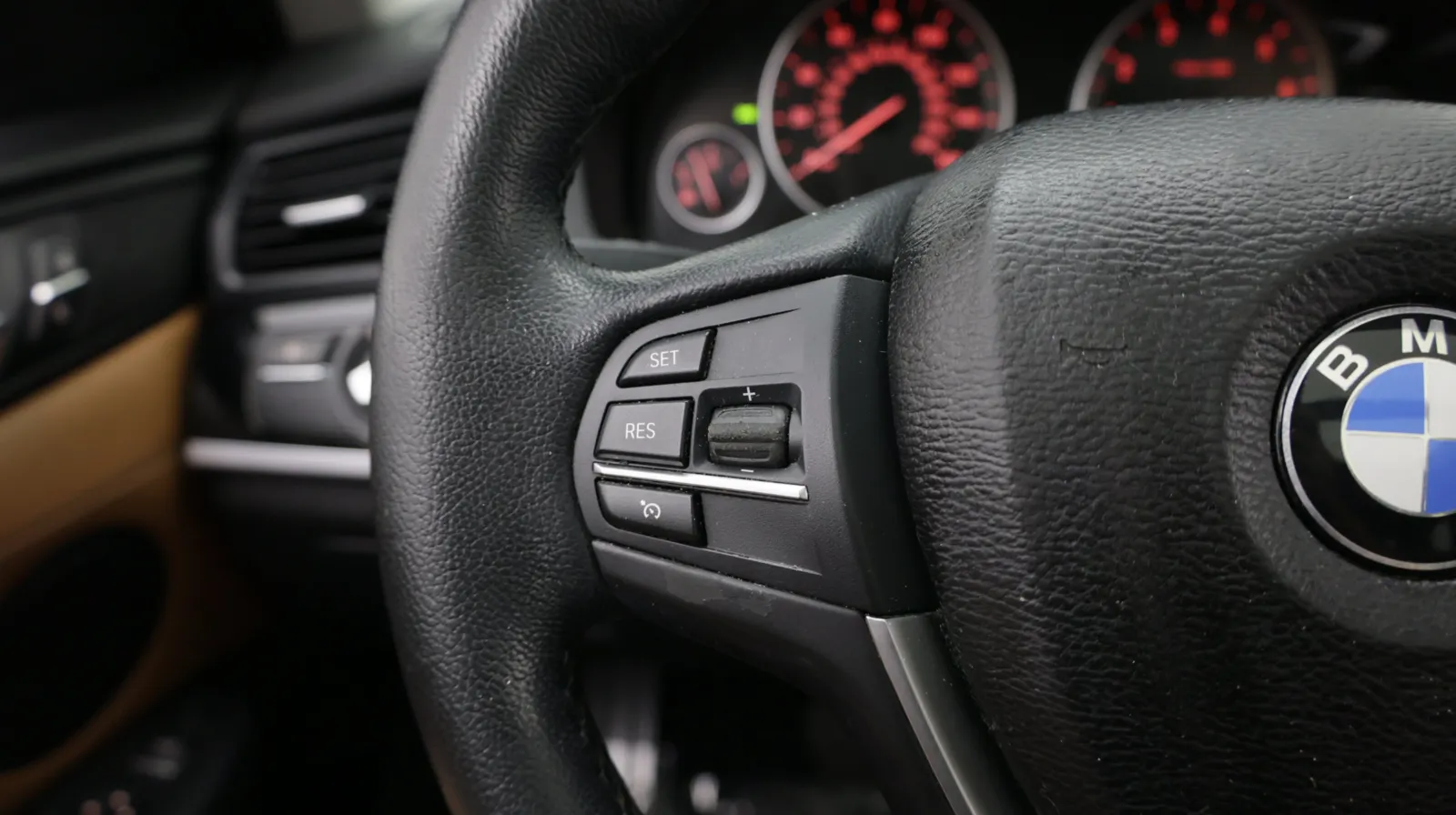 BMW X3 photo 24