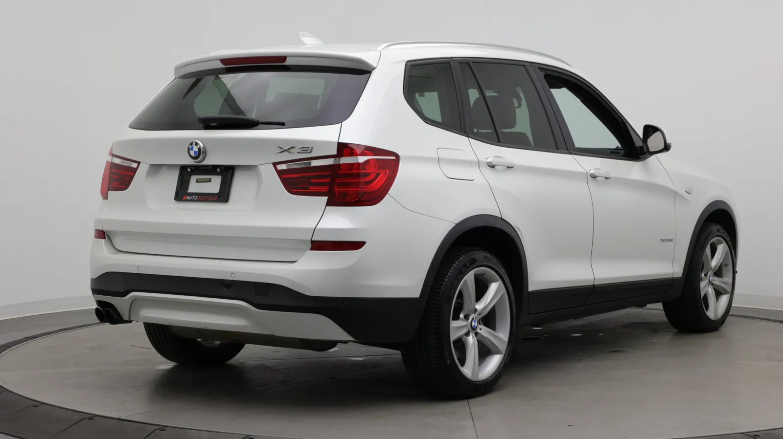 BMW X3 photo 8