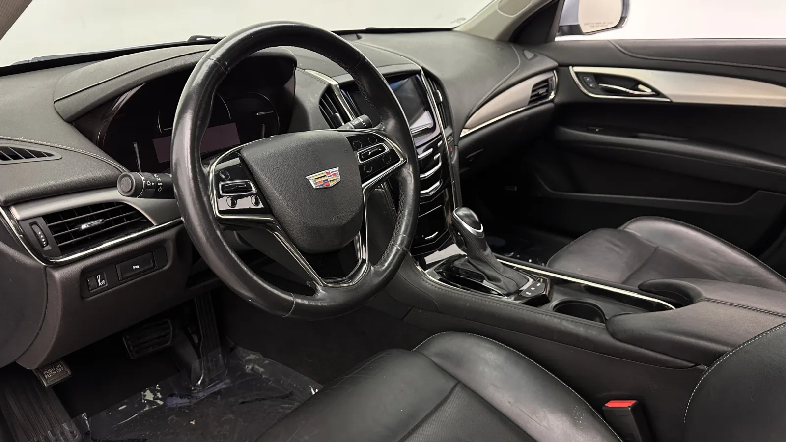 Cadillac ATS photo 9