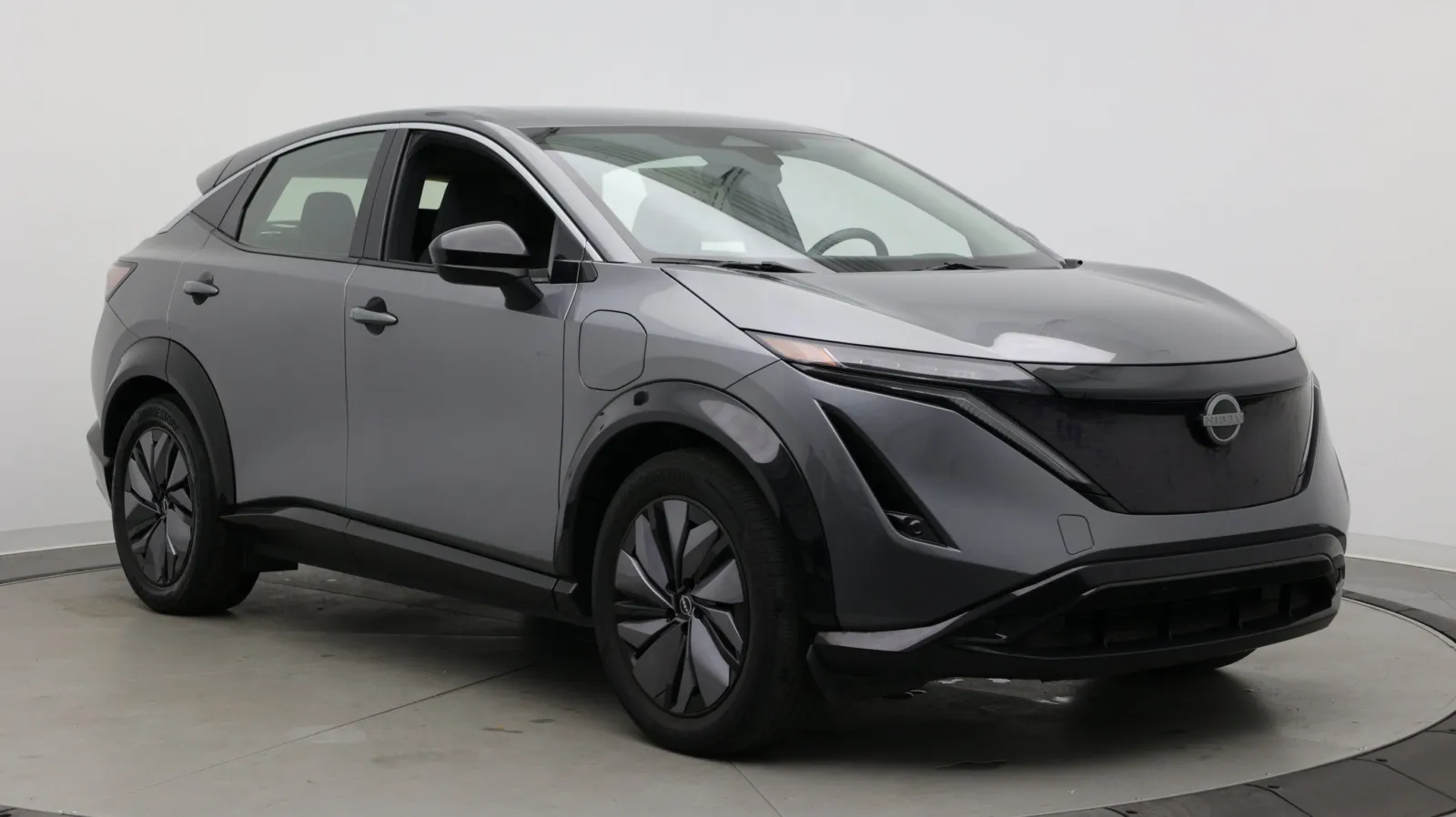 Nissan Ariya photo 3