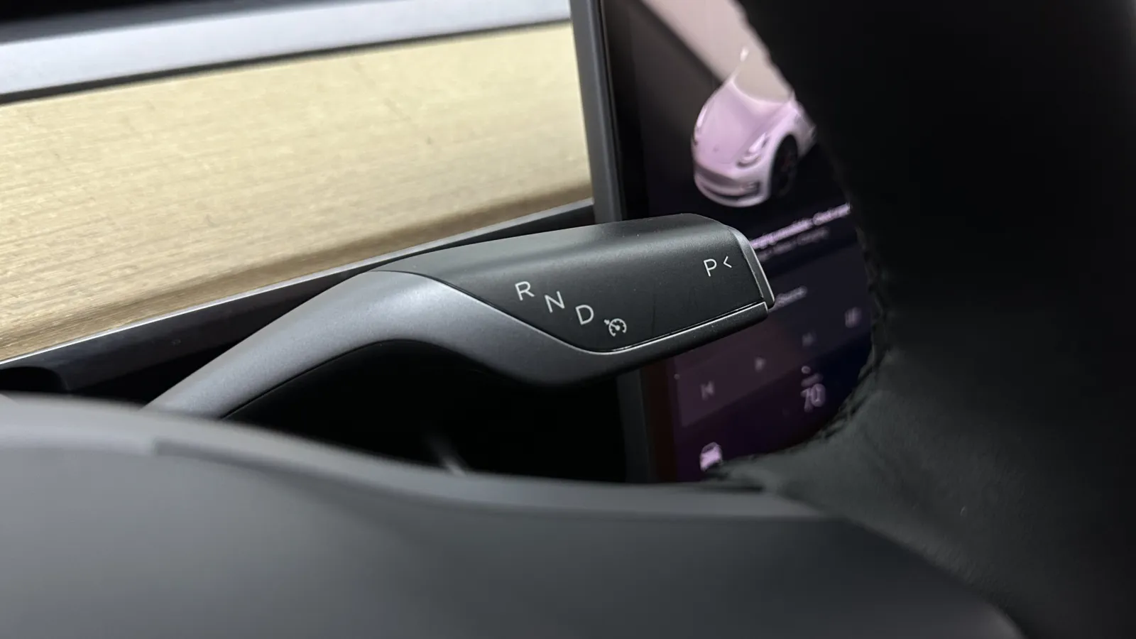 Tesla Model 3 photo 21