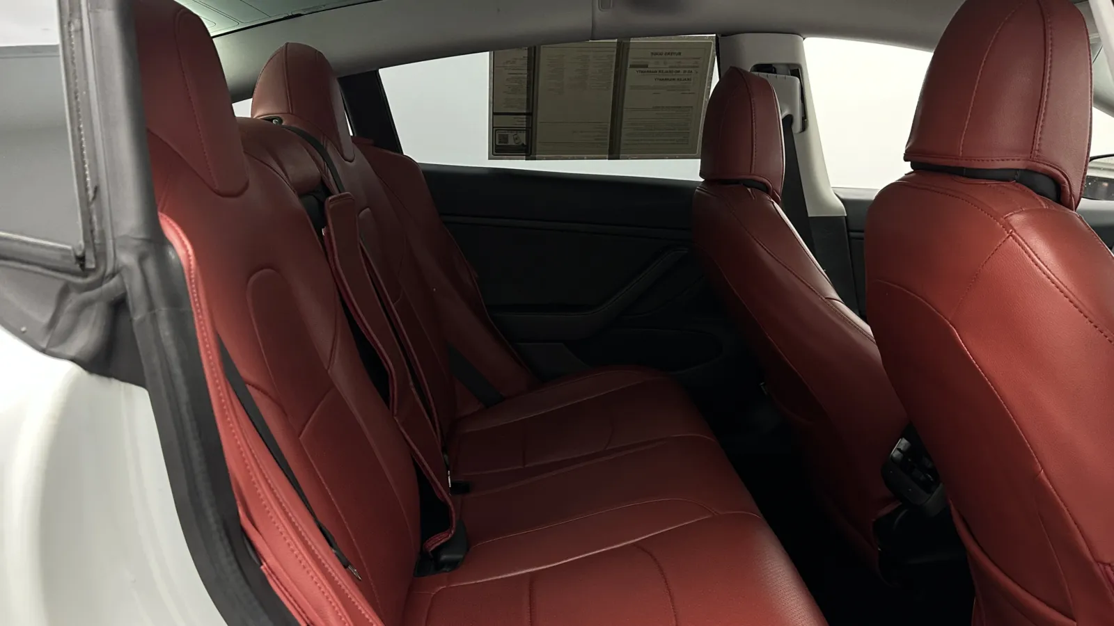 Tesla Model 3 photo 26