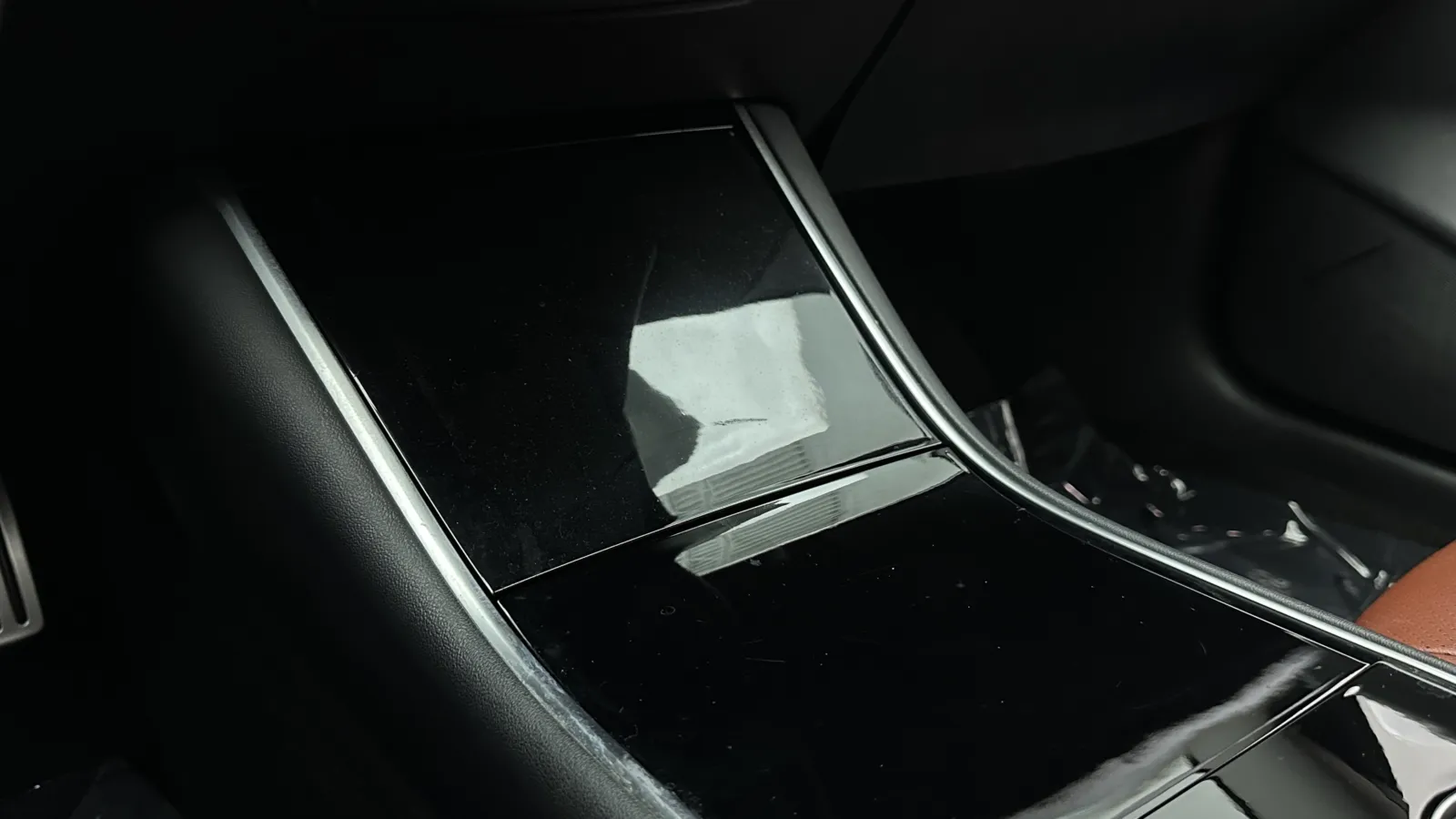 Tesla Model 3 photo 22