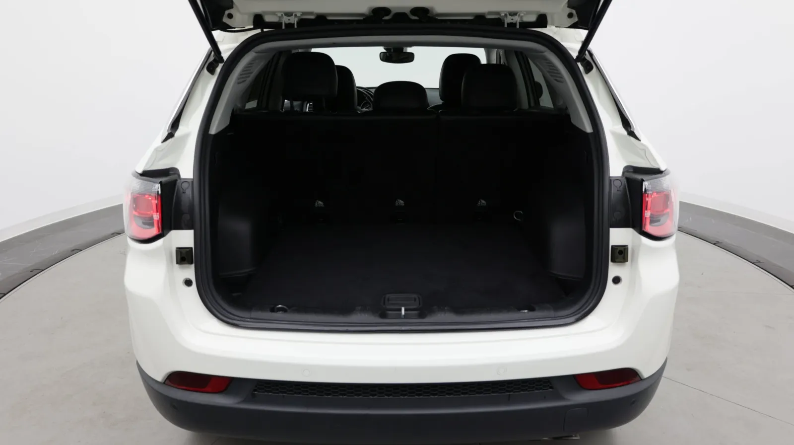 Jeep Compass photo 30