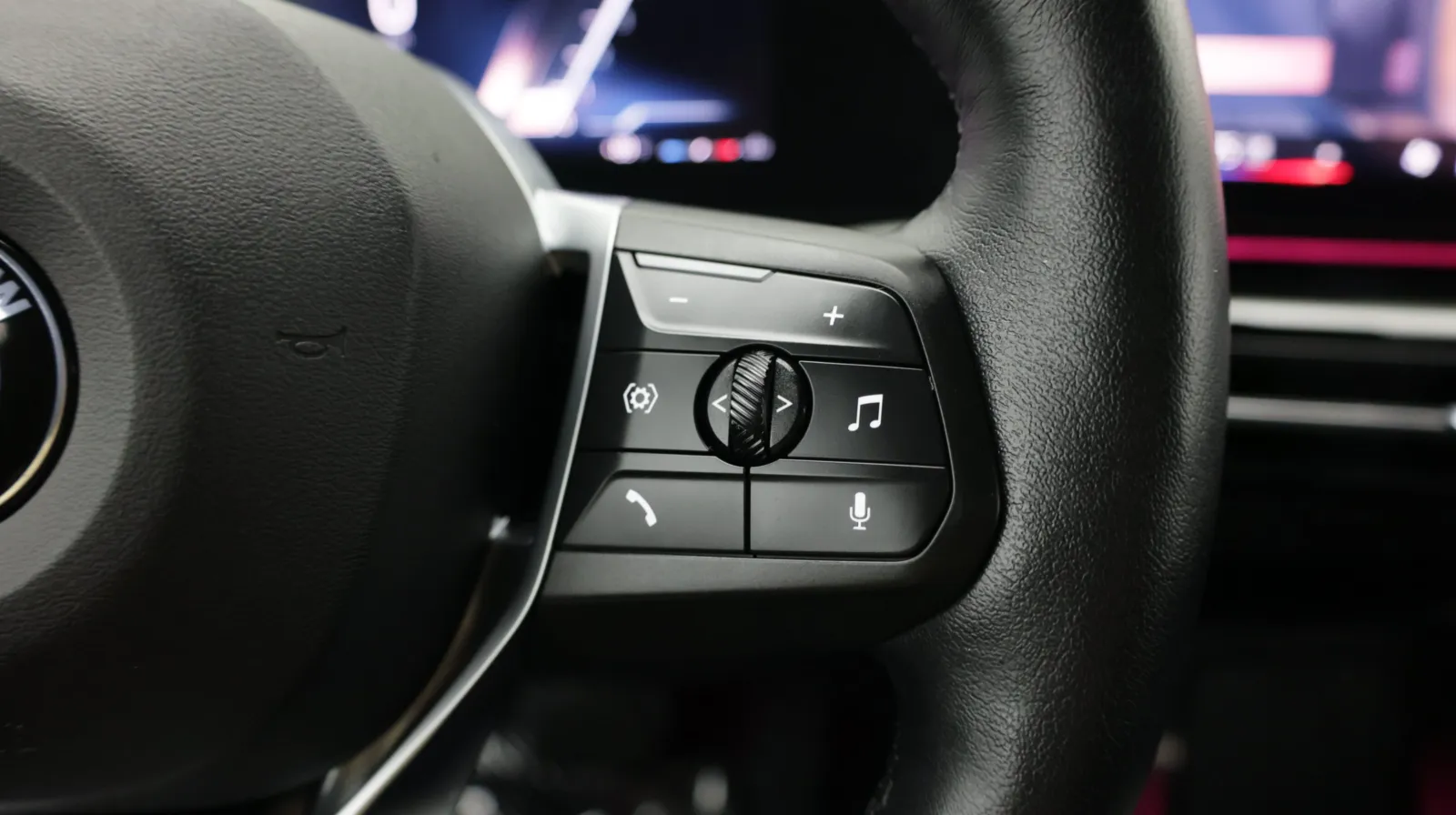 BMW X2 photo 19