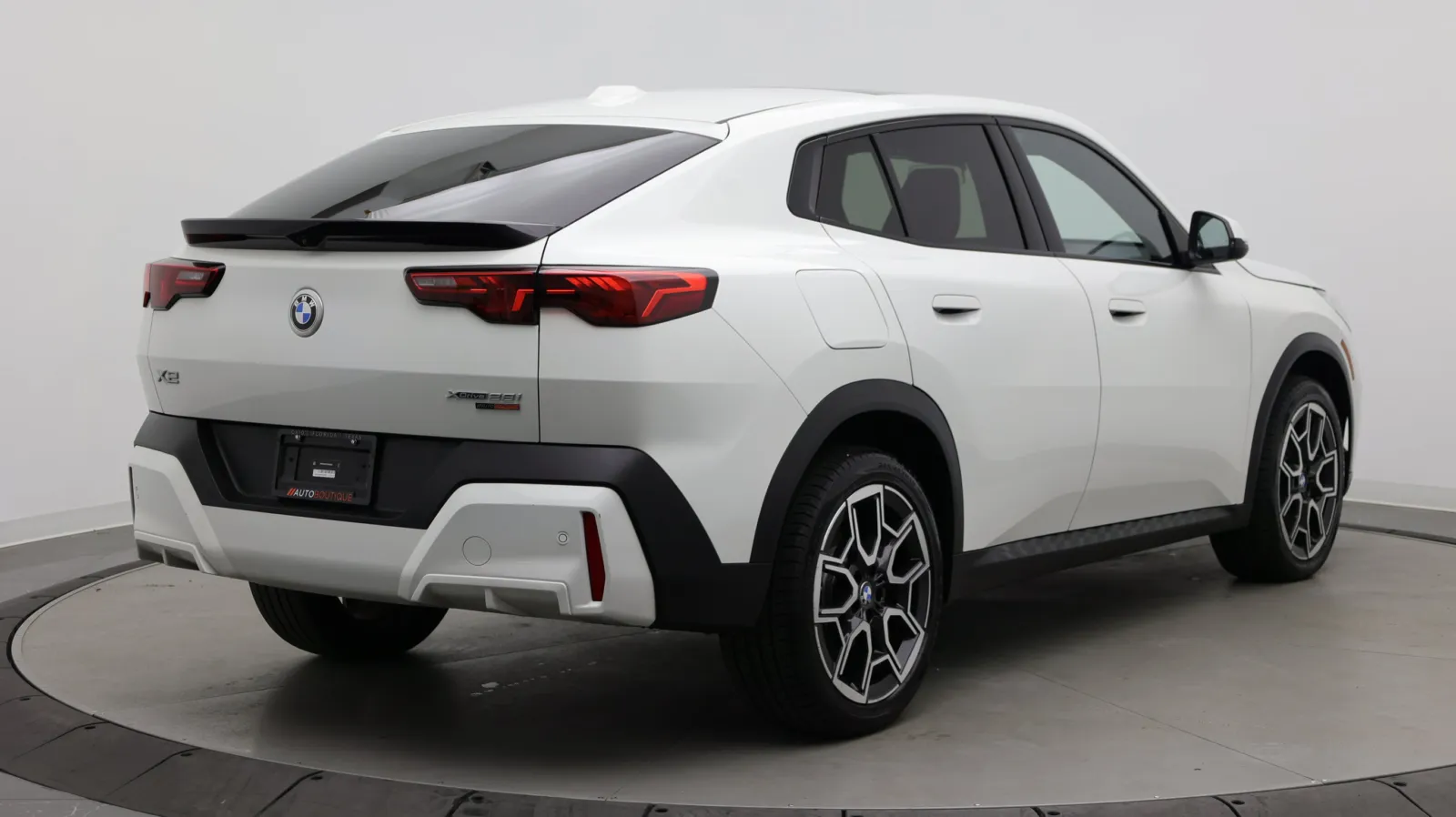 BMW X2 photo 8