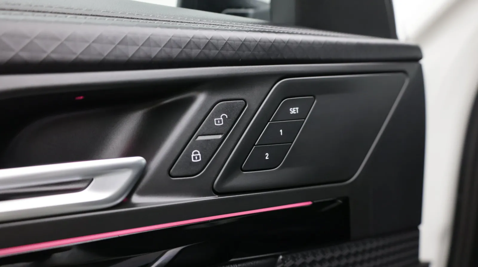 BMW X2 photo 13