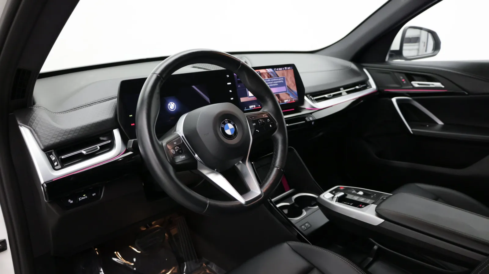 BMW X2 photo 11