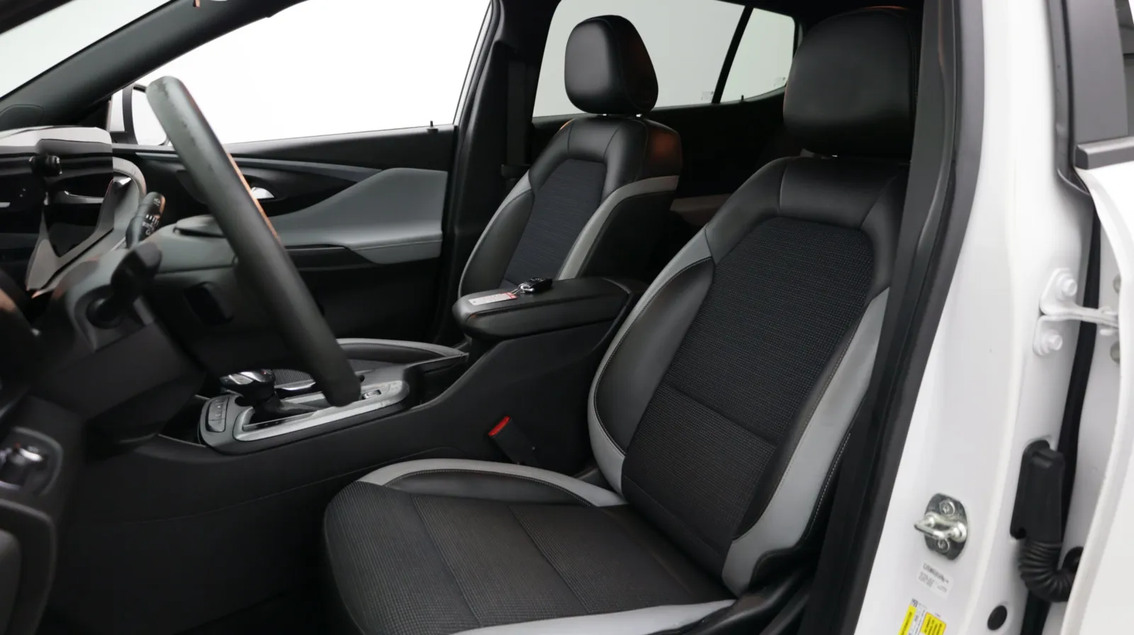 Buick Envista photo 13