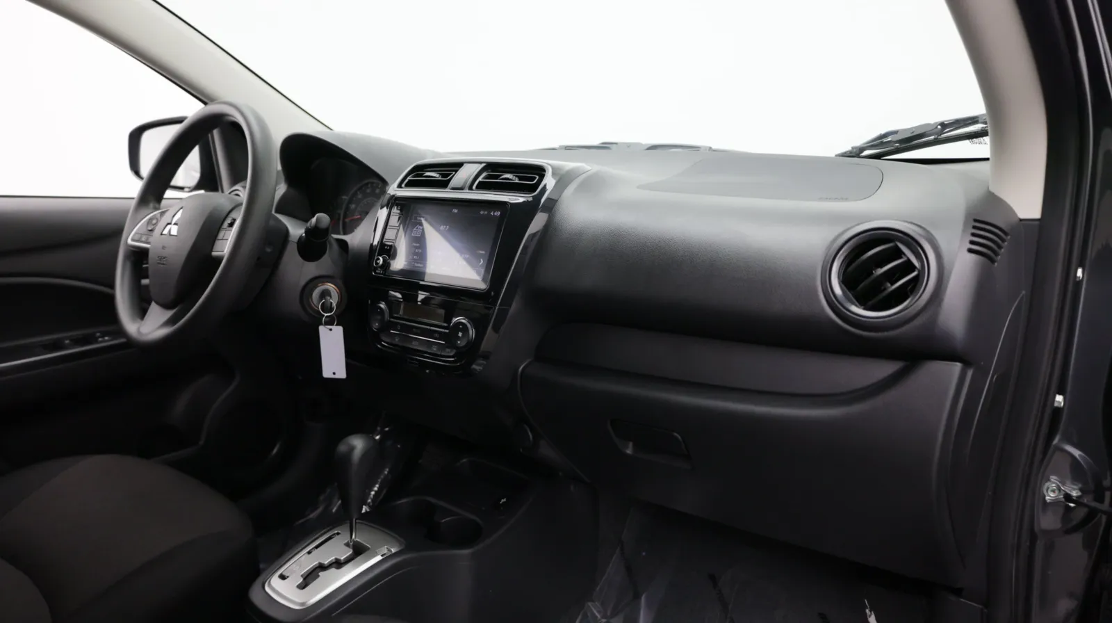 Mitsubishi Mirage photo 32