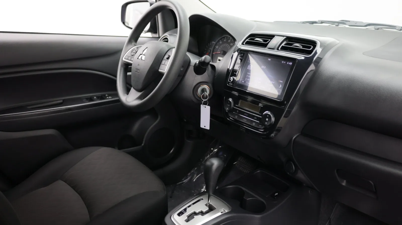 Mitsubishi Mirage photo 30