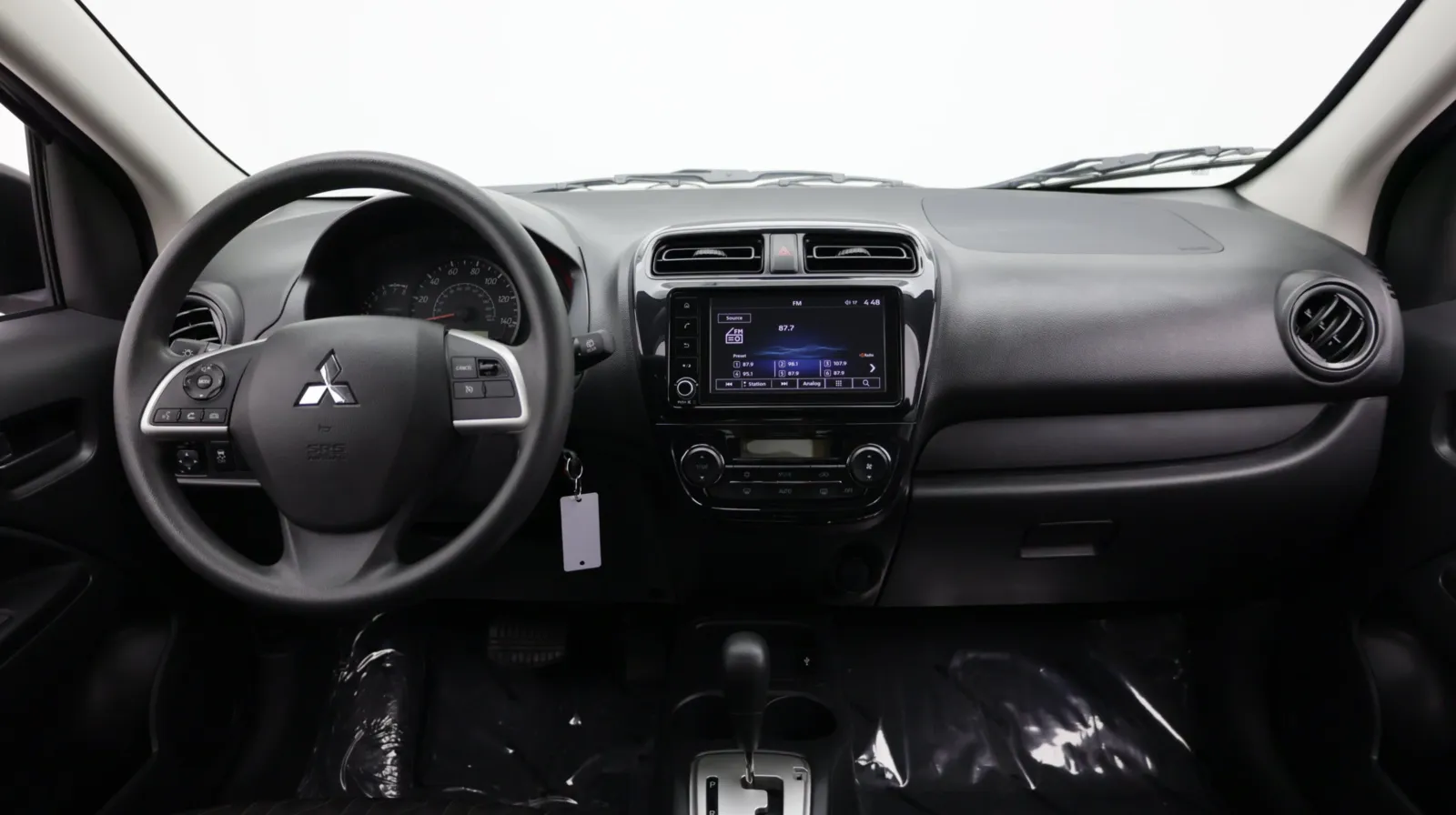 Mitsubishi Mirage photo 24