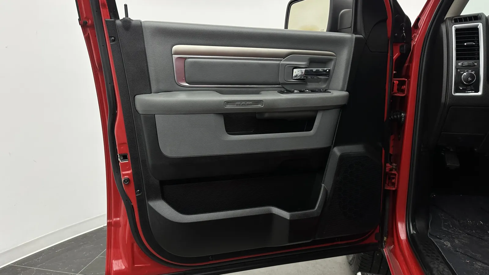 Ram 1500 photo 10