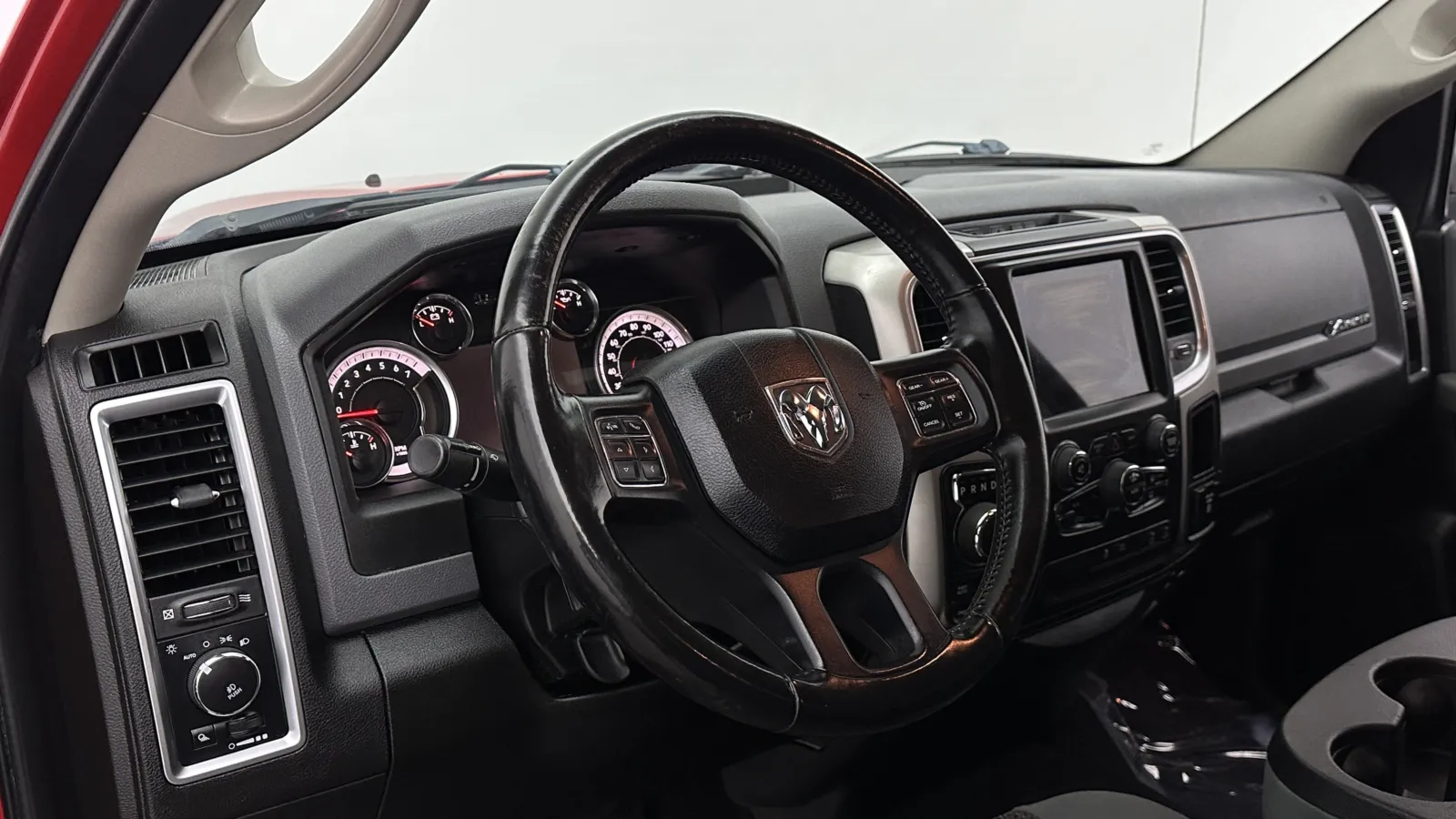 Ram 1500 photo 9