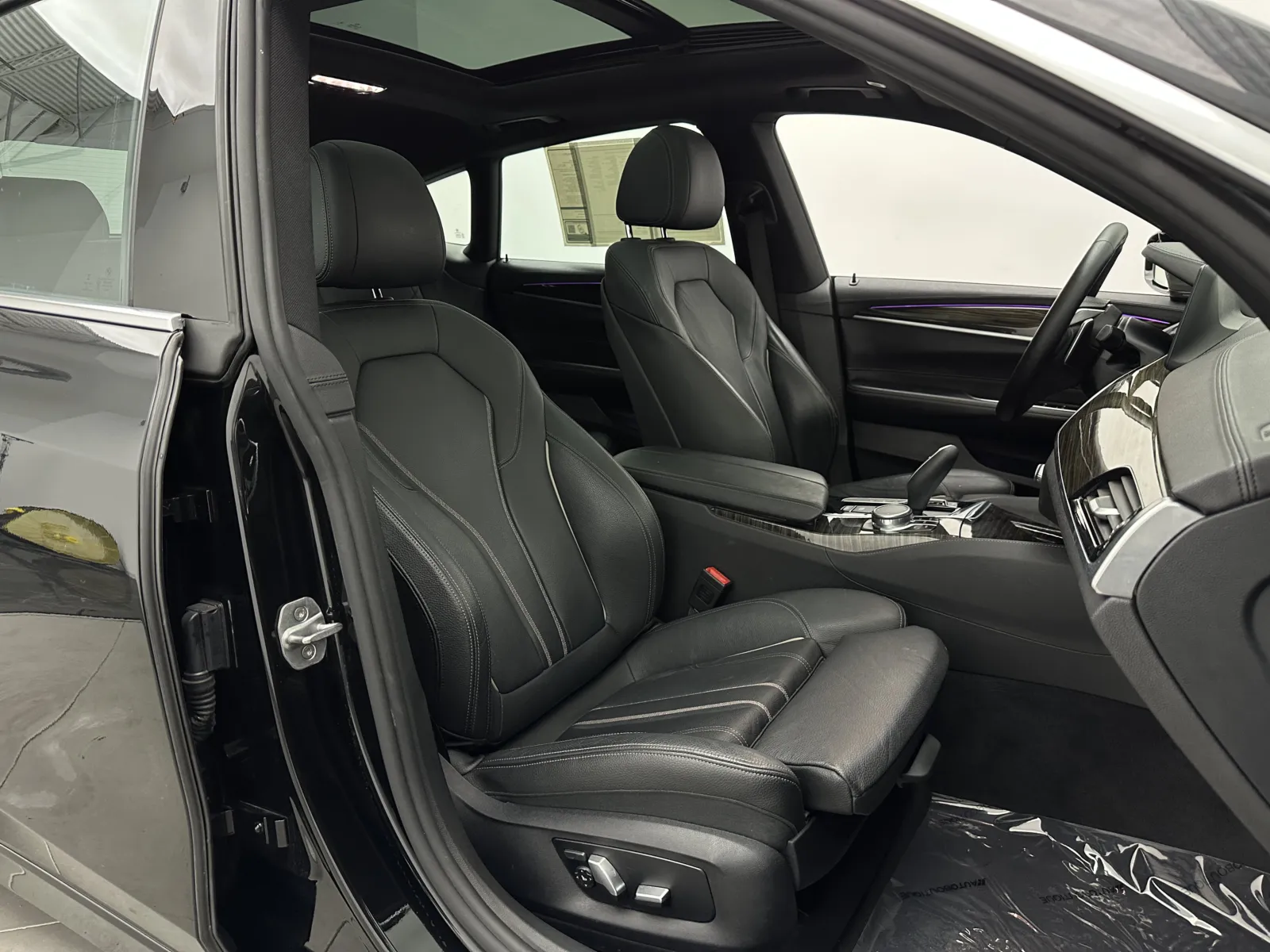 BMW 6 Series photo 46