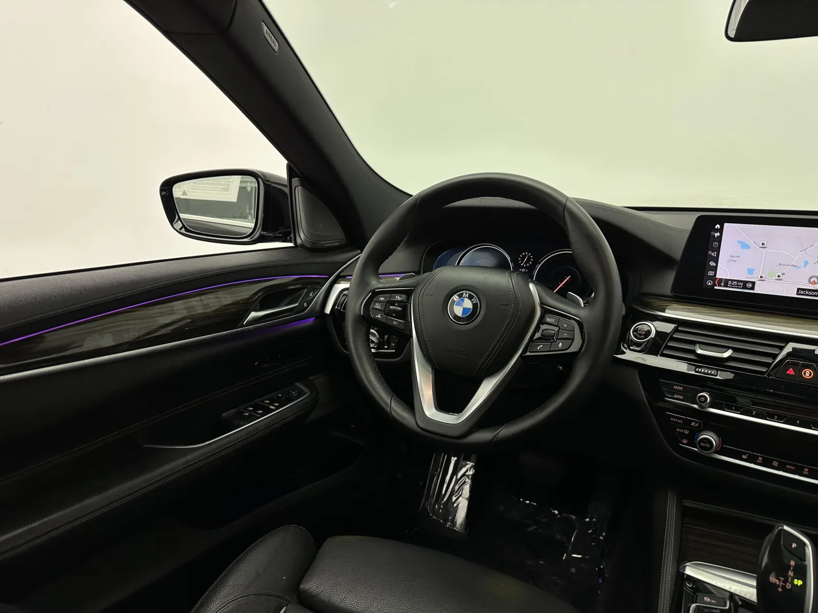 BMW 6 Series photo 33