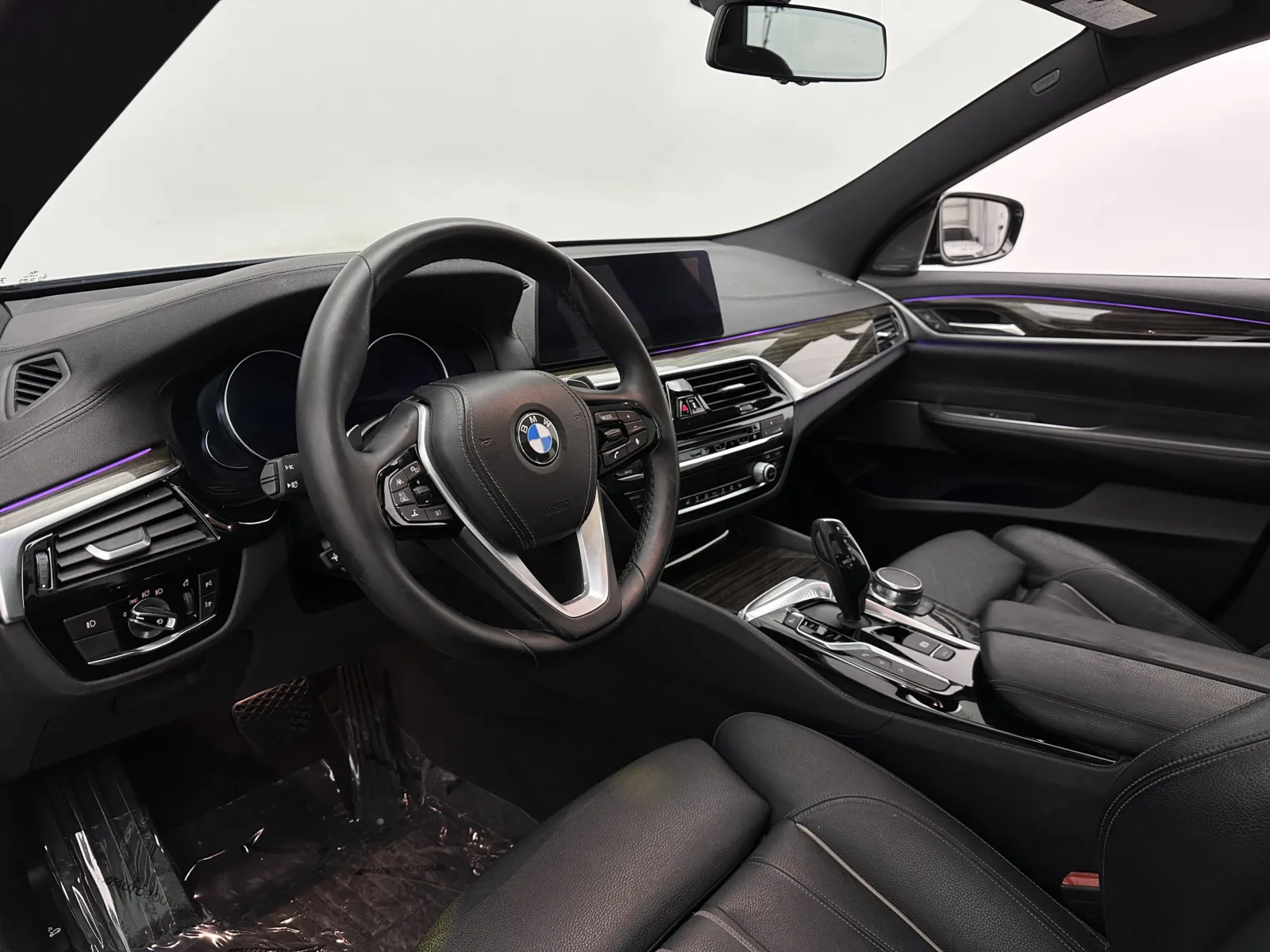 BMW 6 Series photo 13