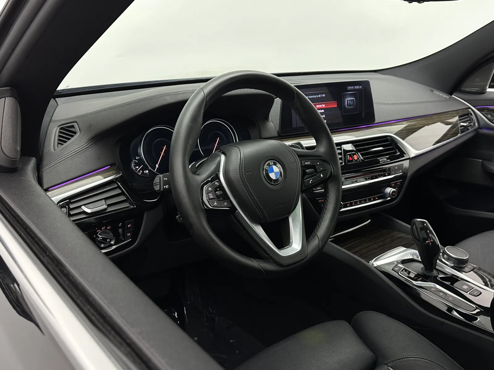 BMW 6 Series photo 11