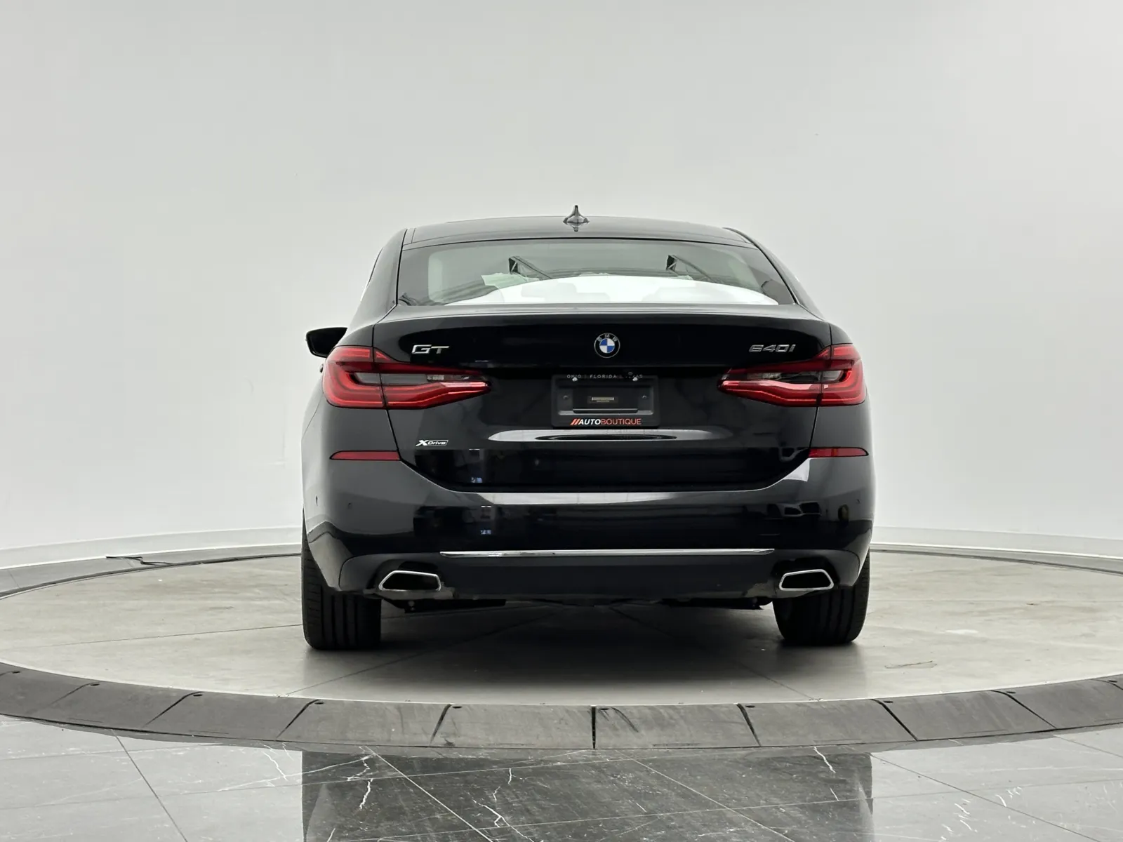 BMW 6 Series photo 8
