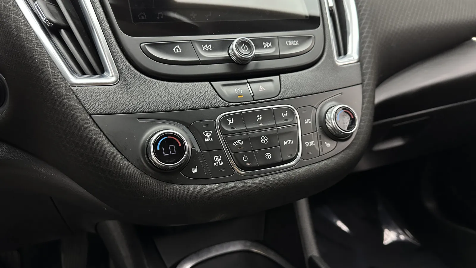 Chevrolet Malibu photo 18