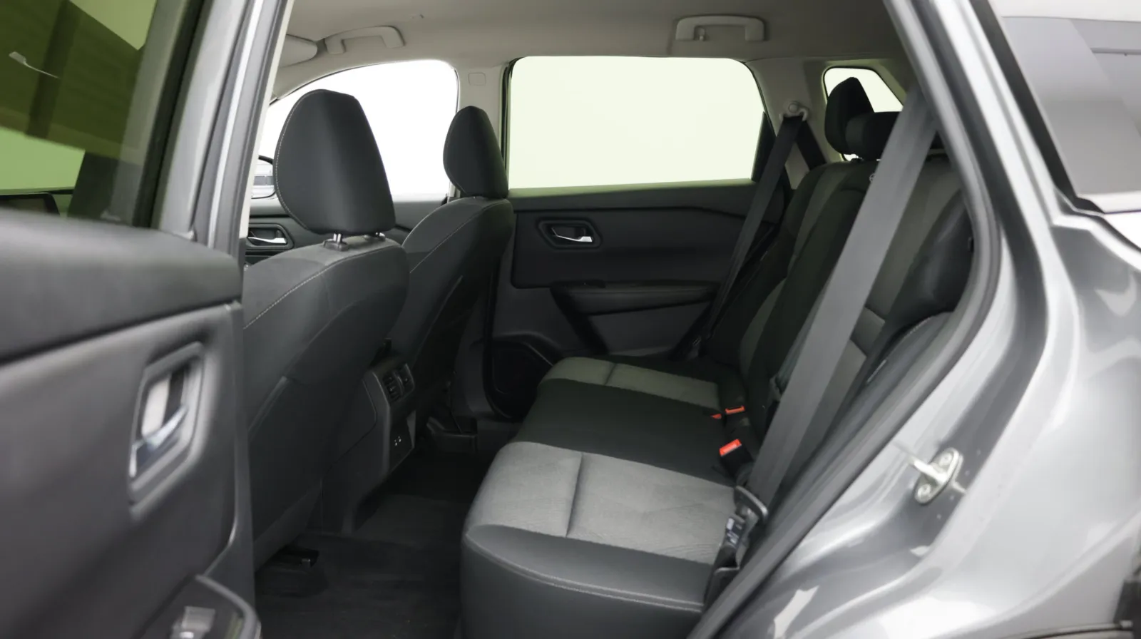 Nissan Rogue photo 25